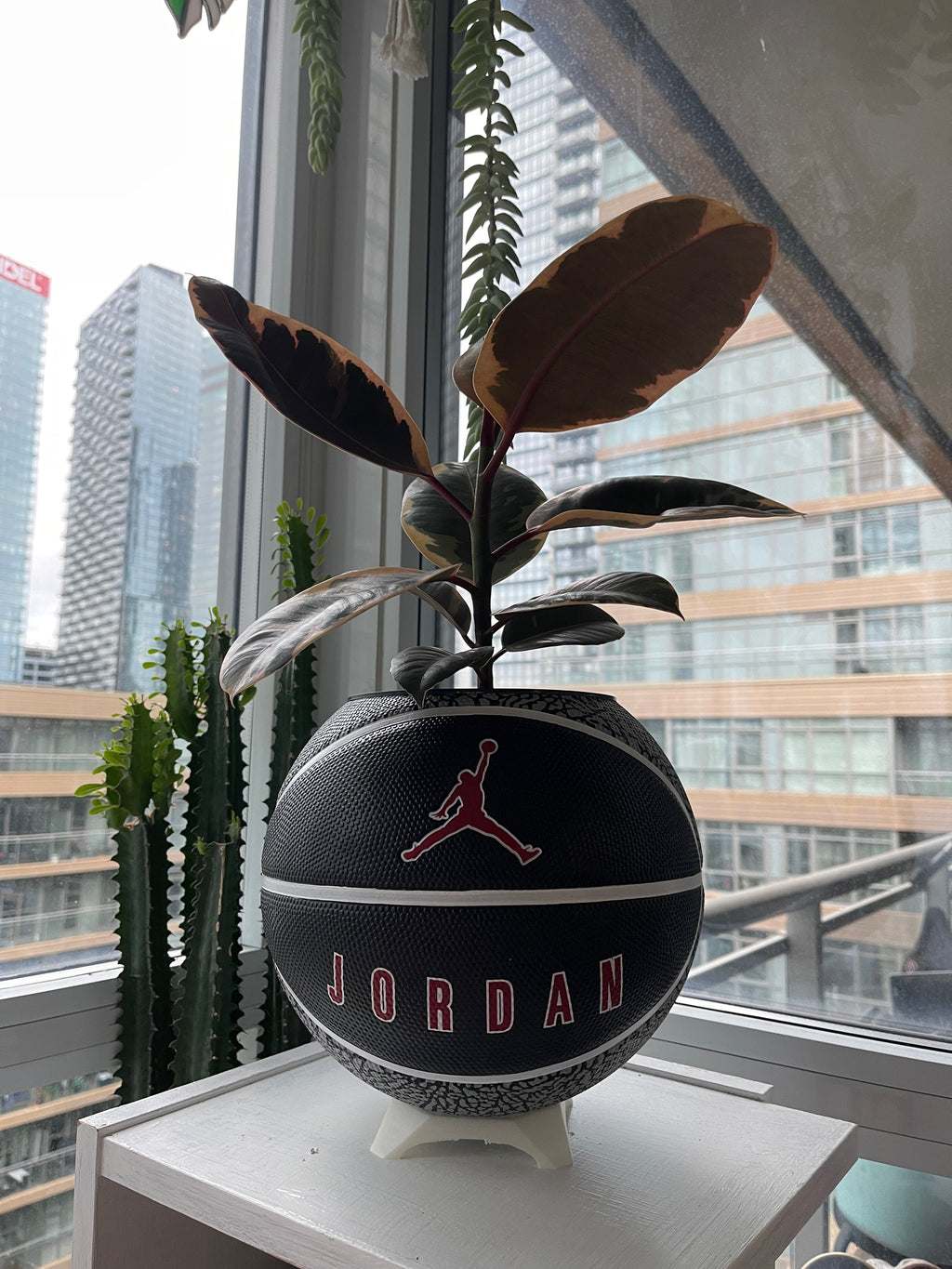 Nike Jordan Large Basketball Planter (Cement)