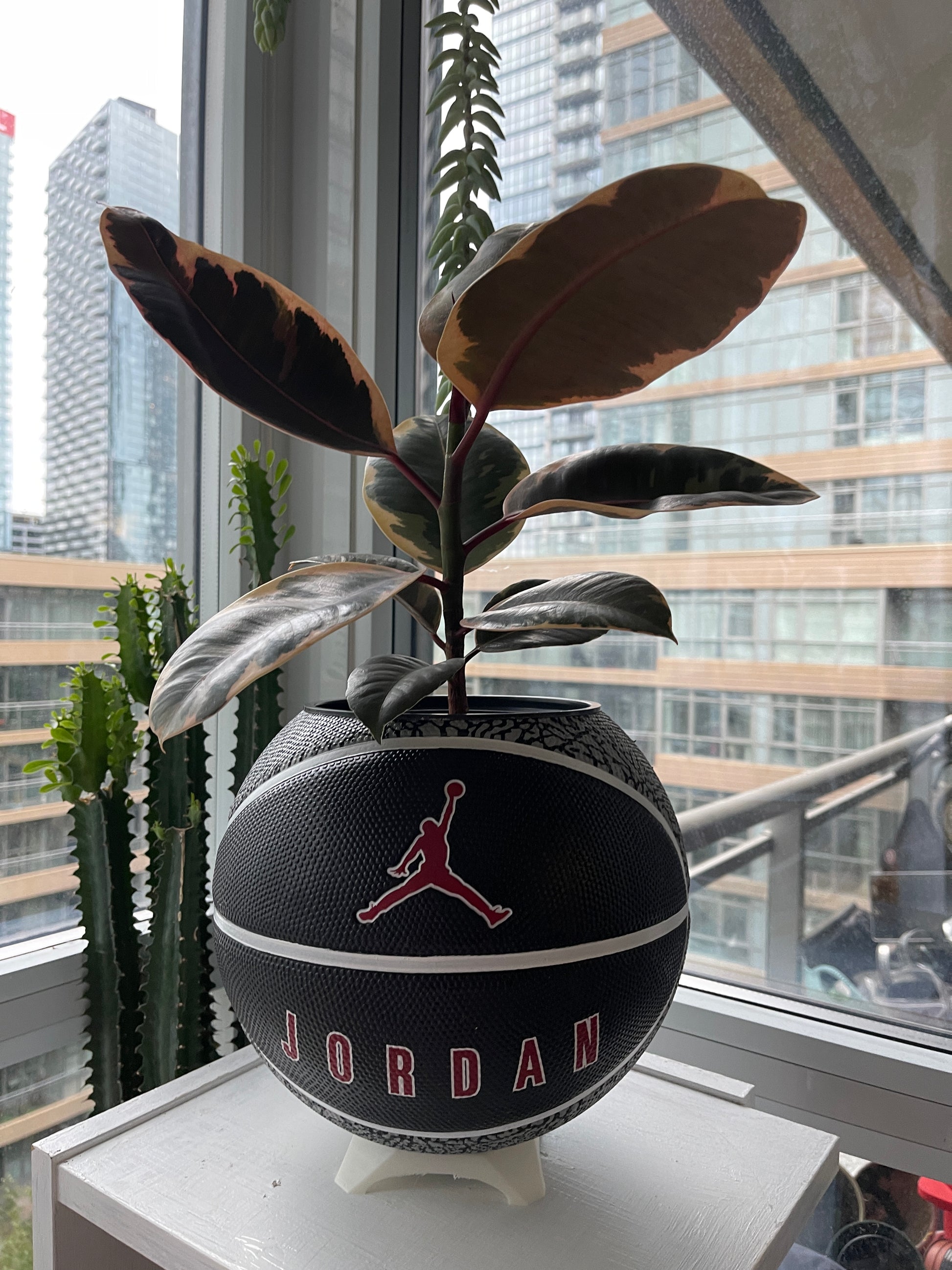 Nike Jordan Large Basketball Planter (Cement)