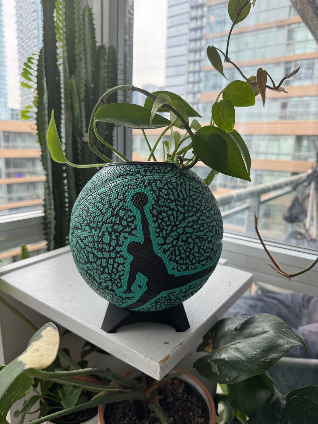 Nike Jordan Mini Basketball Planter (Turquoise Elephant Cement)