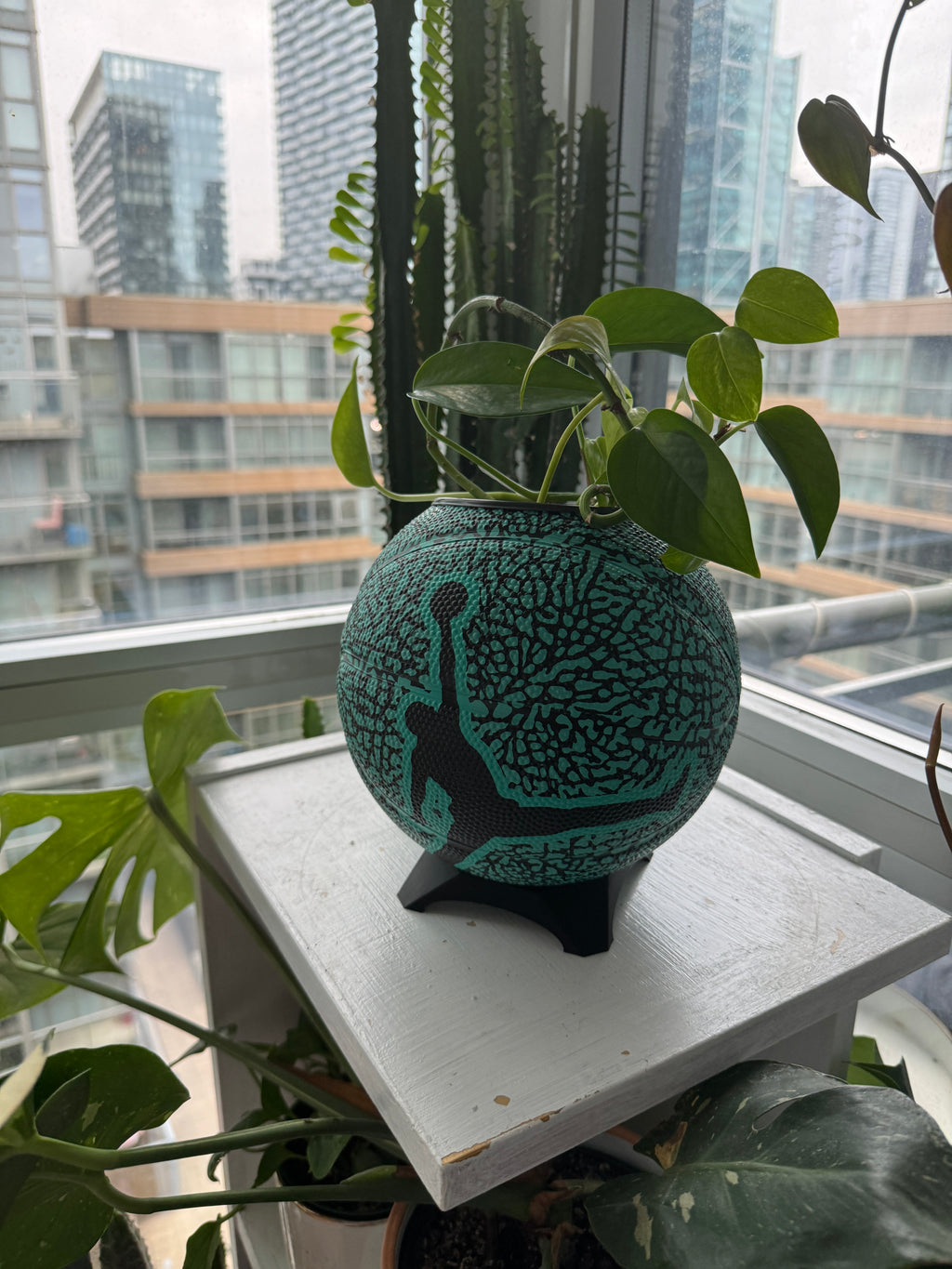 Nike Jordan Mini Basketball Planter (Turquoise Elephant Cement)