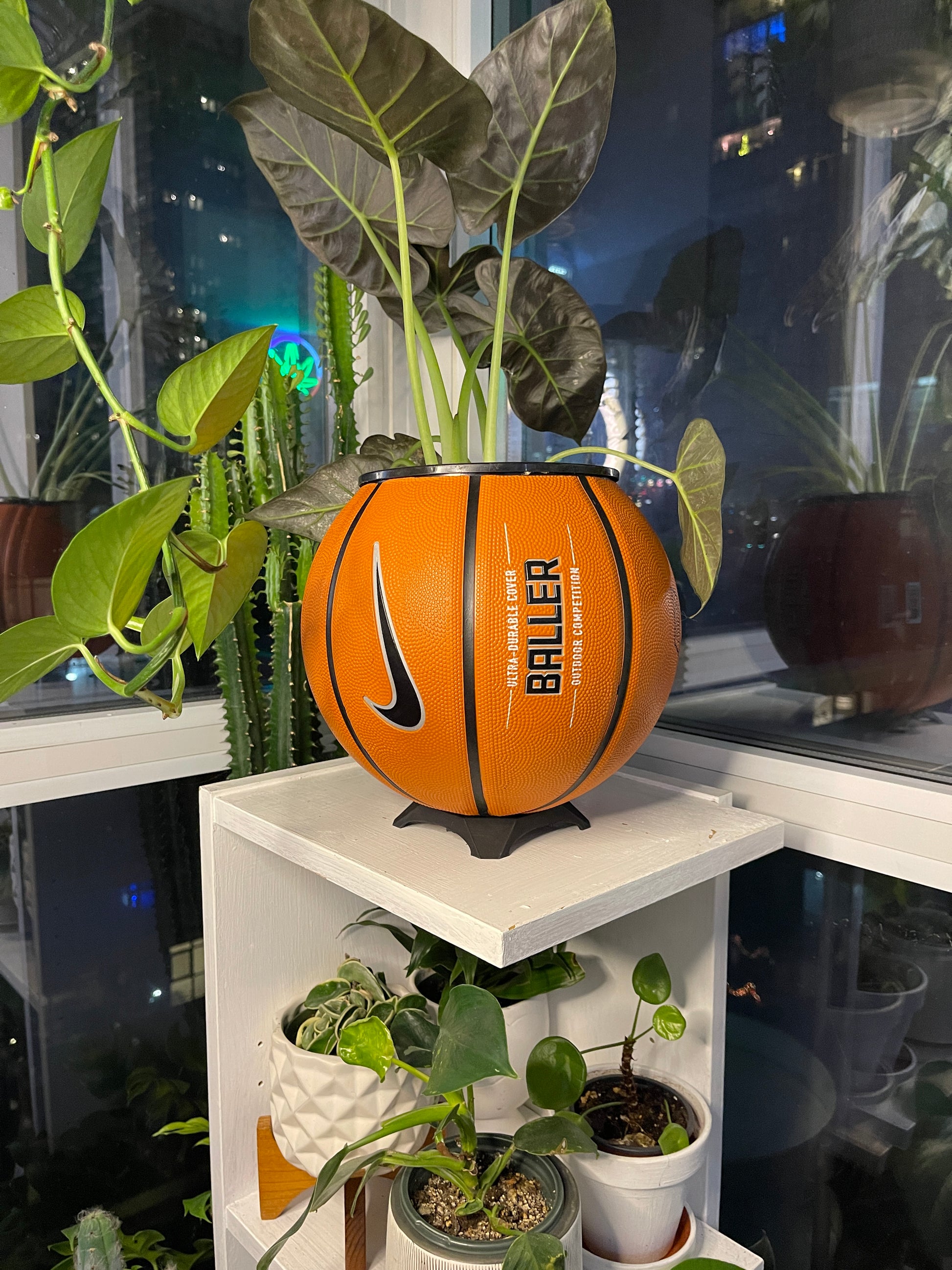Nike Large Basketball Planter (Original Reversed)