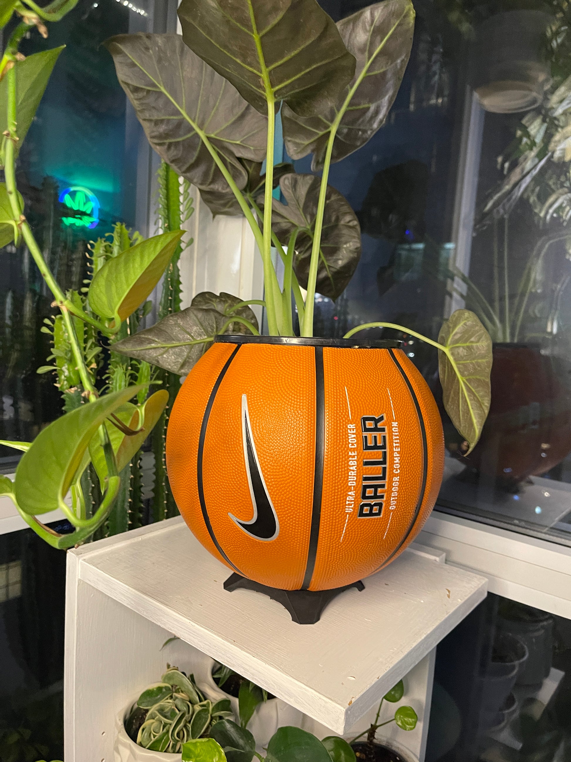 Nike Large Basketball Planter (Original Reversed)