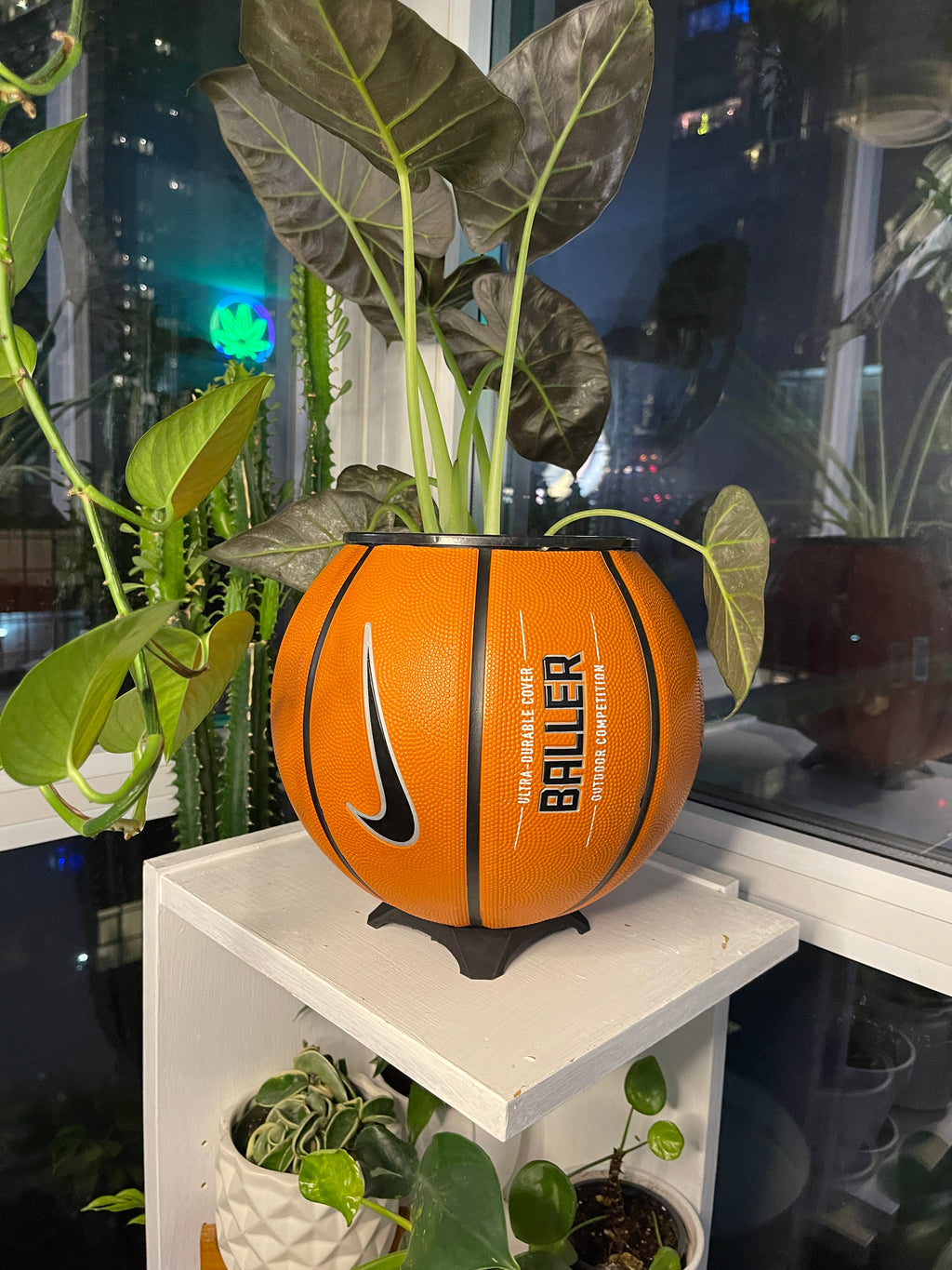 Nike Large Basketball Planter (Original Reversed)