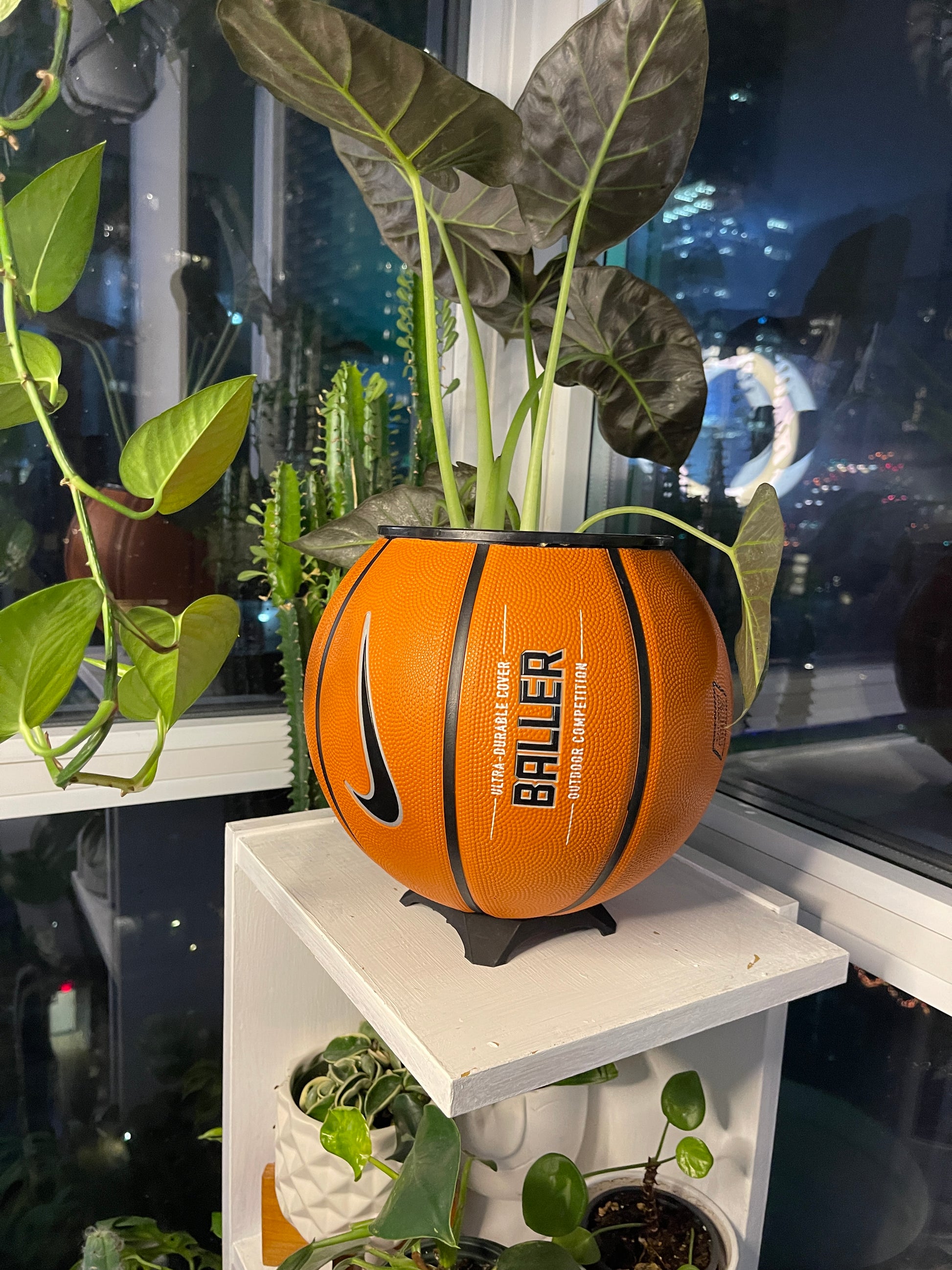 Nike Large Basketball Planter (Original Reversed)