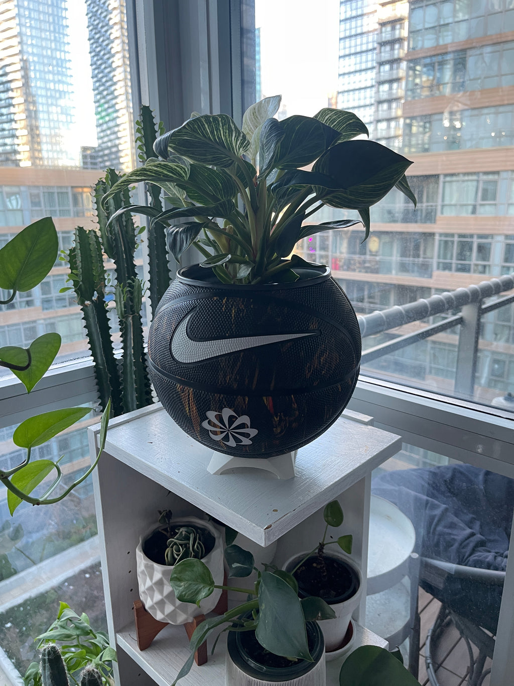 Nike Large Basketball Planter (Black Graffiti)