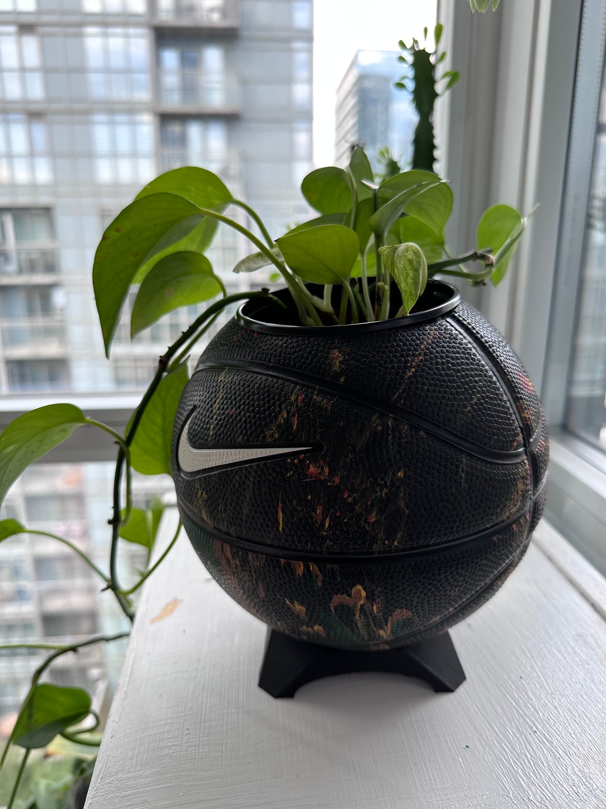 Nike Mini Basketball Planter (Graffiti)