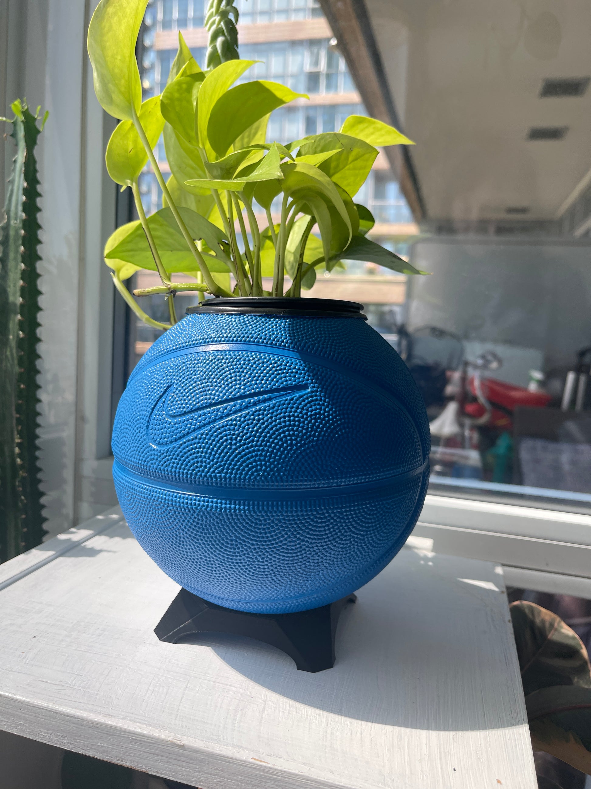 Nike Mini Basketball Planter (Sea Blue)