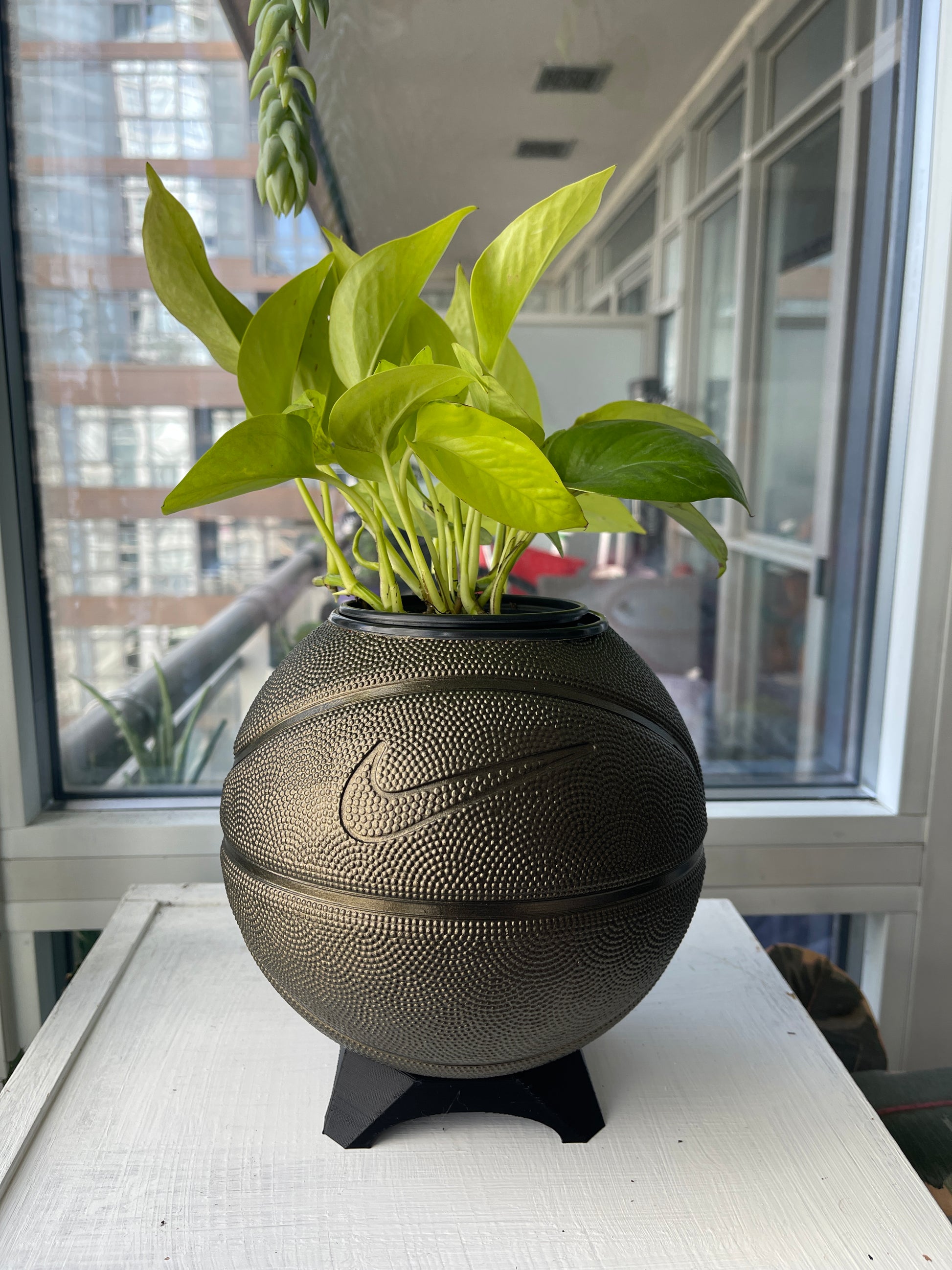 Nike Mini Basketball Planter (Bronze)