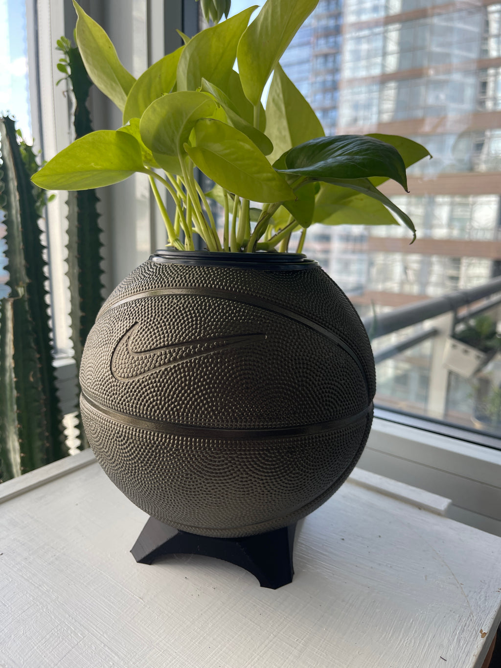 Nike Mini Basketball Planter (Bronze)