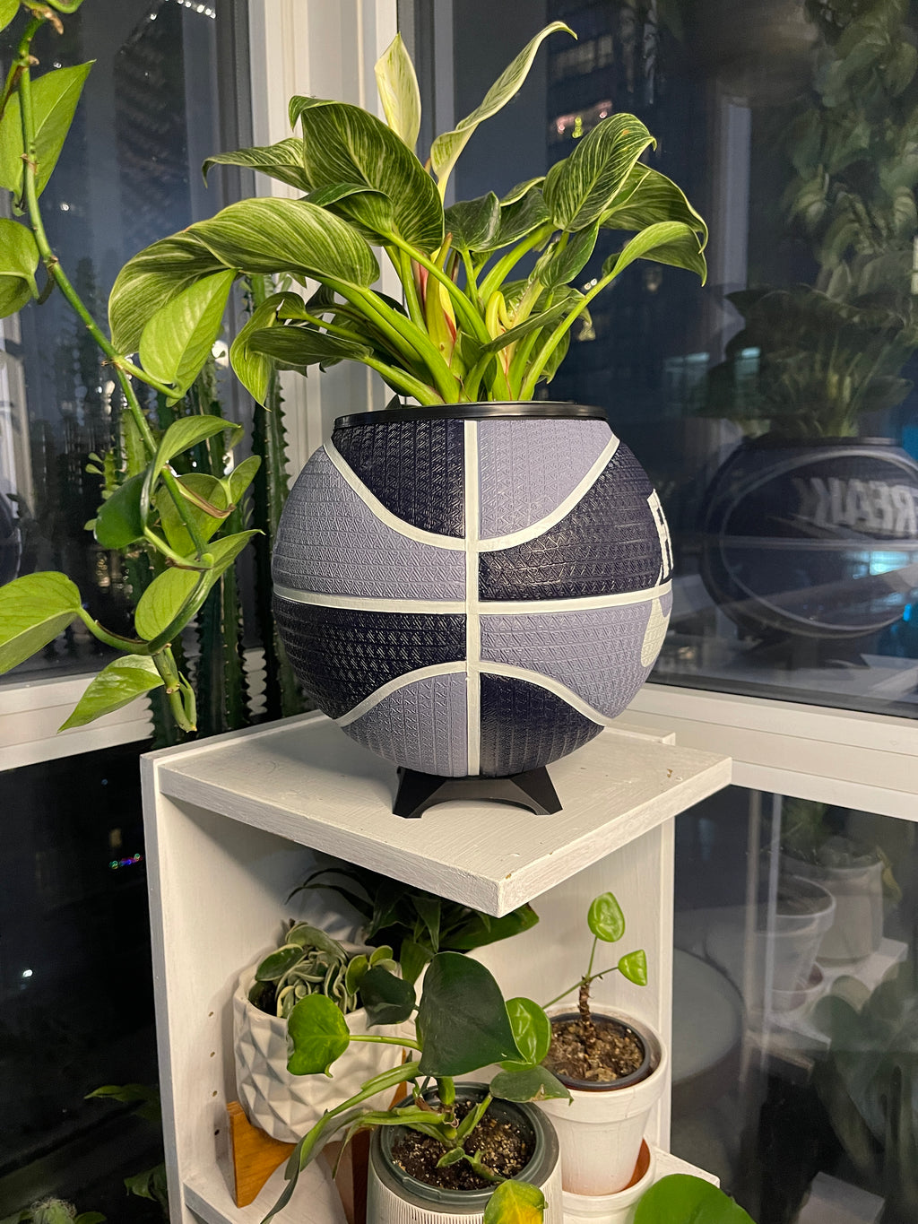 Nike Large Basketball Planter (Blue Freak)