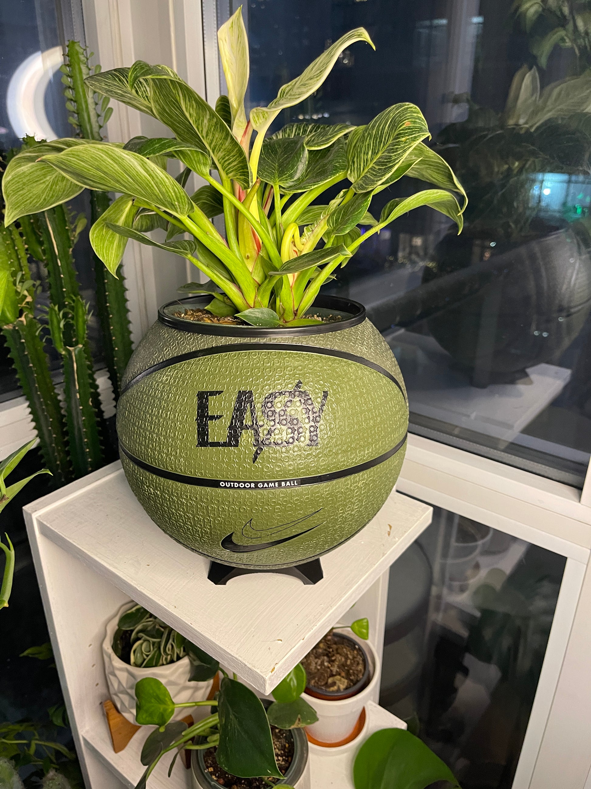 Nike Large Basketball Planter (Kevin Durant Army Green - Easy)