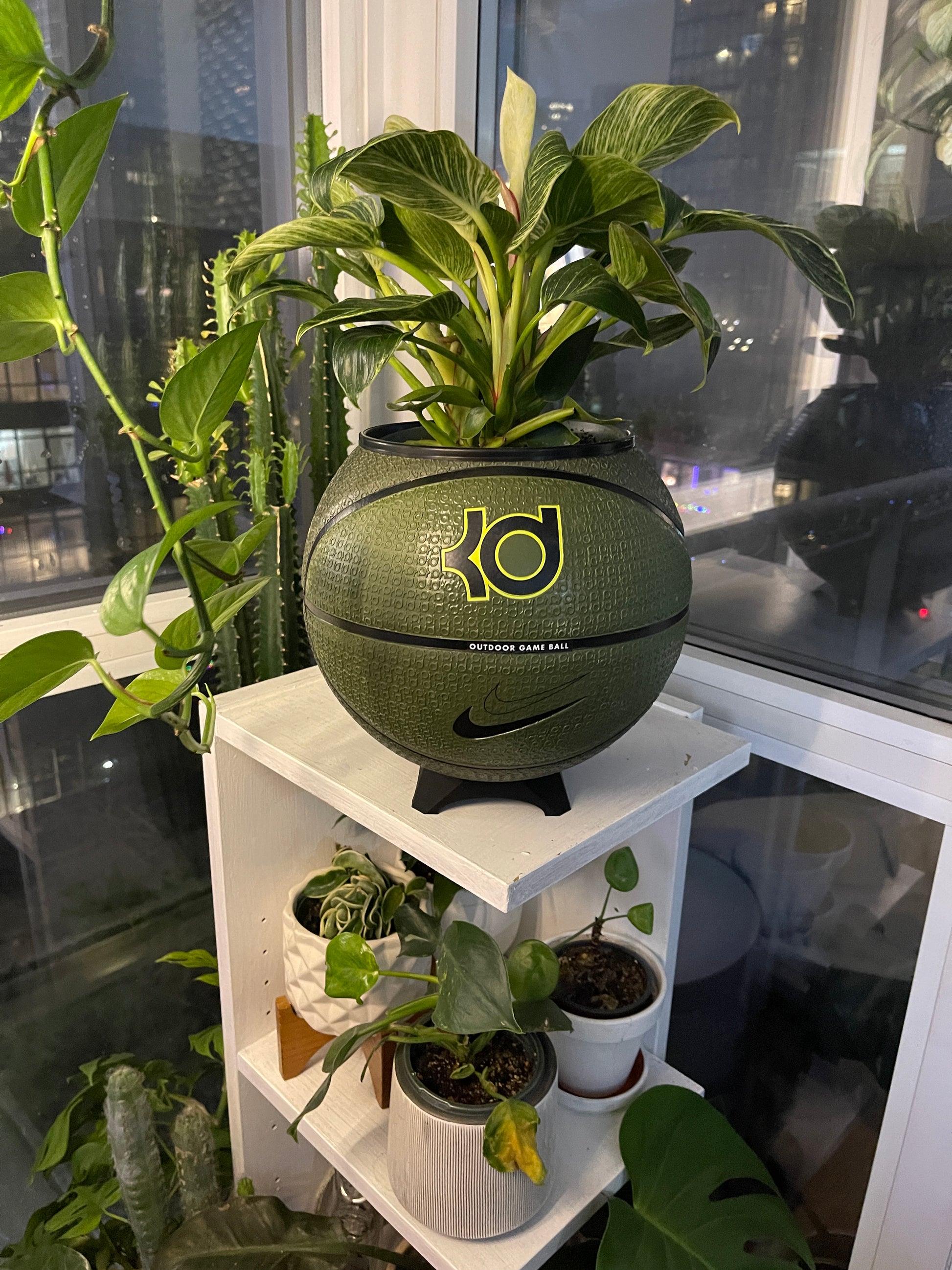 Nike Large Basketball Planter (Kevin Durant Army Green - Easy)