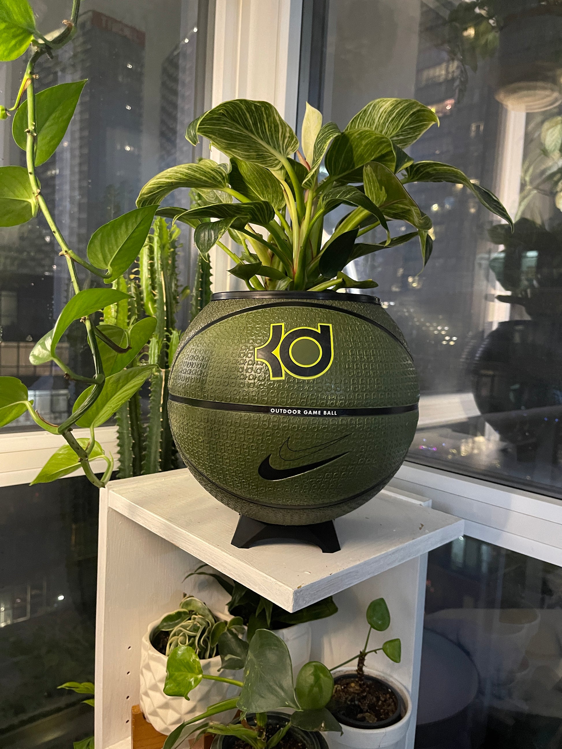 Nike Large Basketball Planter (Kevin Durant Army Green - Easy)