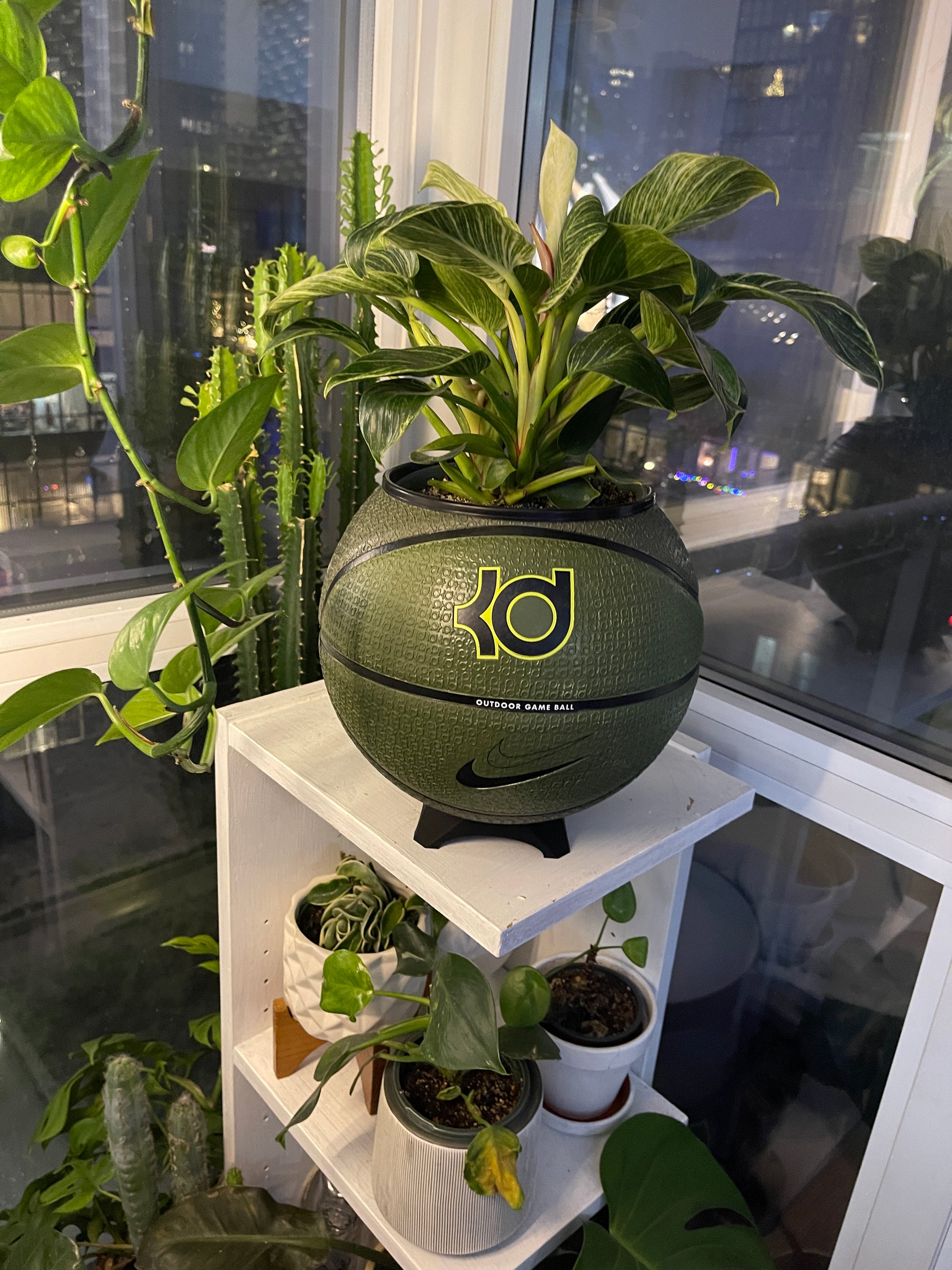 Nike Large Basketball Planter (Kevin Durant Army Green - Easy)