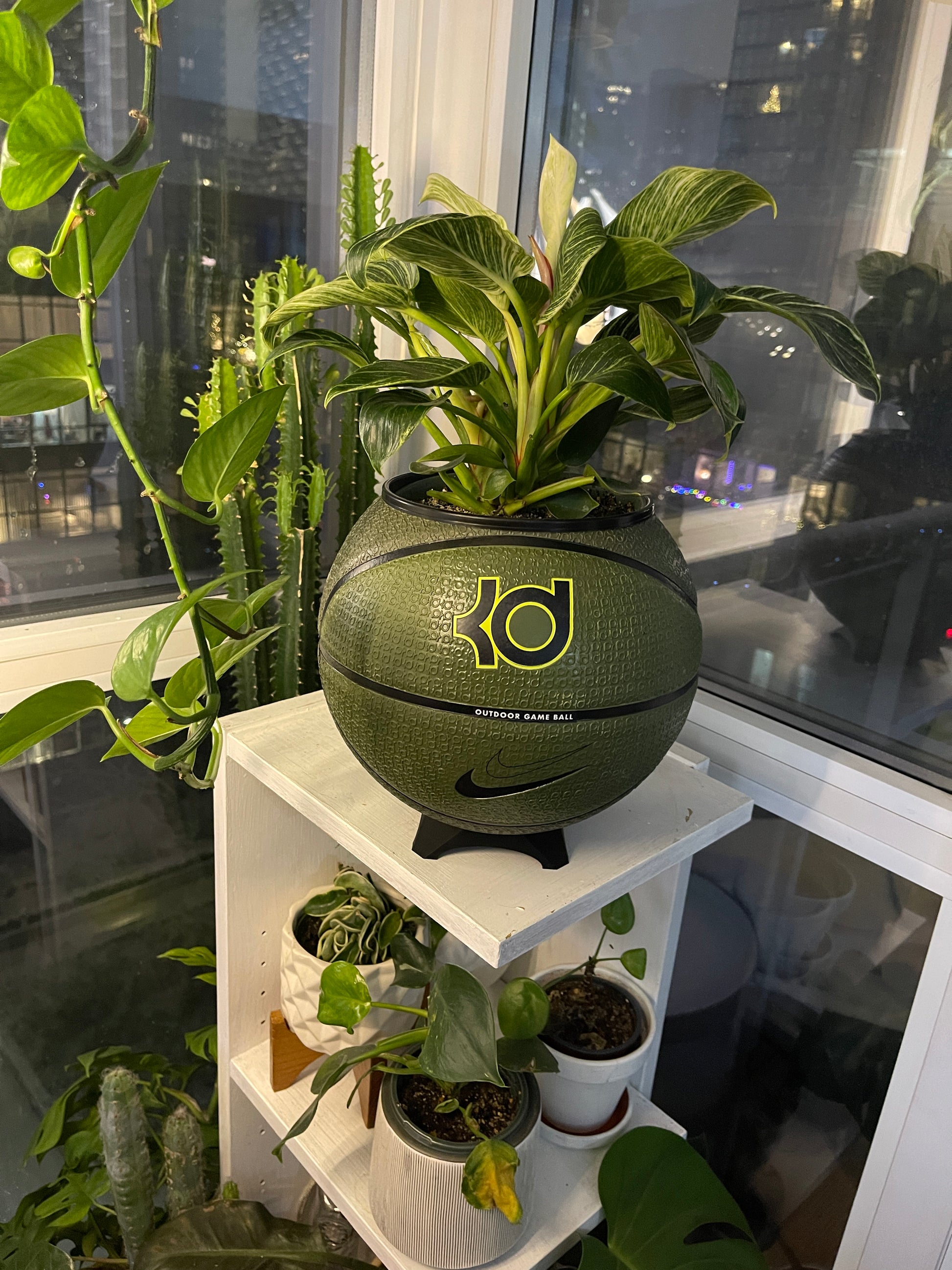 Nike Large Basketball Planter (Kevin Durant Army Green - Easy)