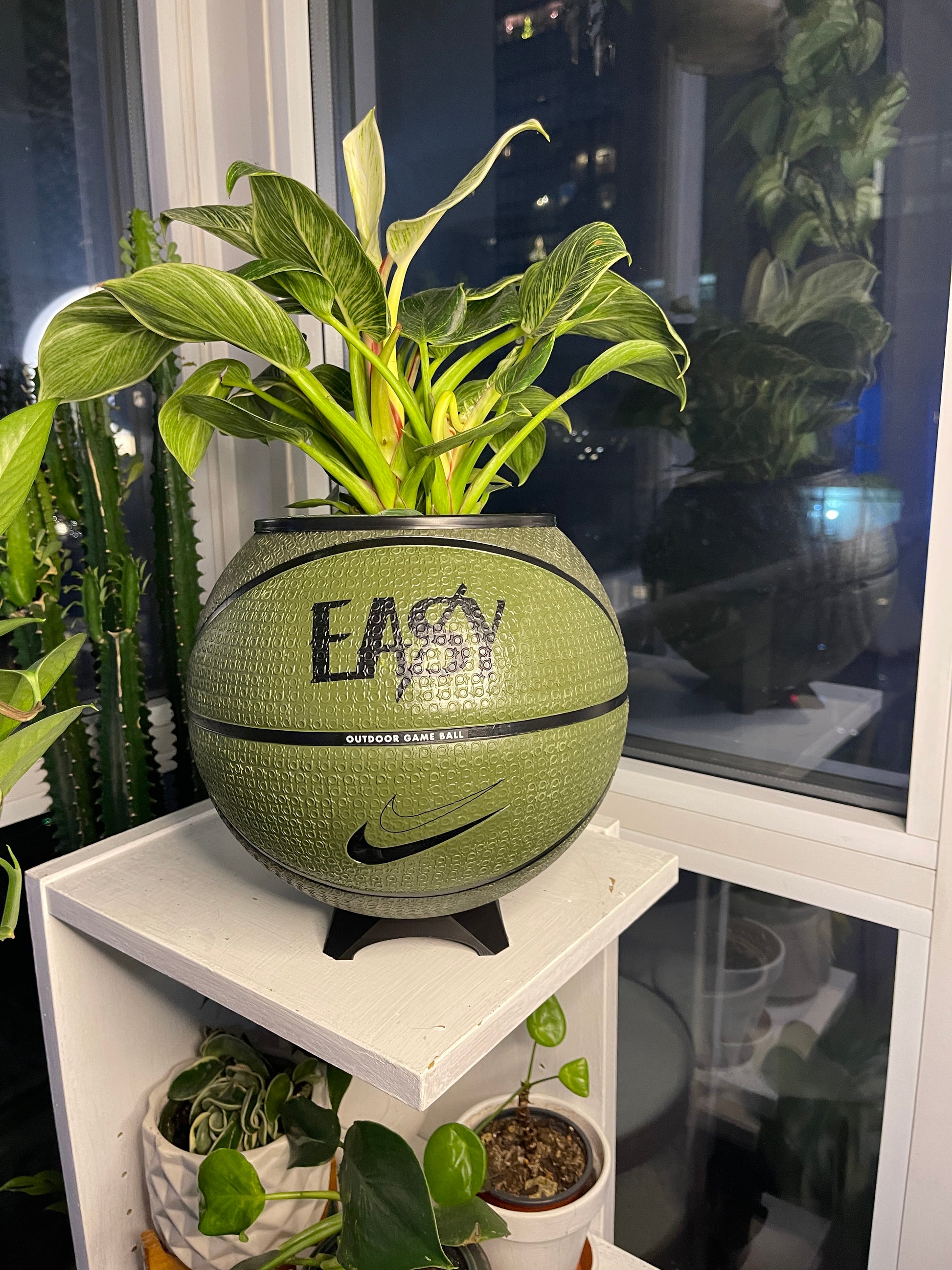 Nike Large Basketball Planter (Kevin Durant Army Green - Easy)