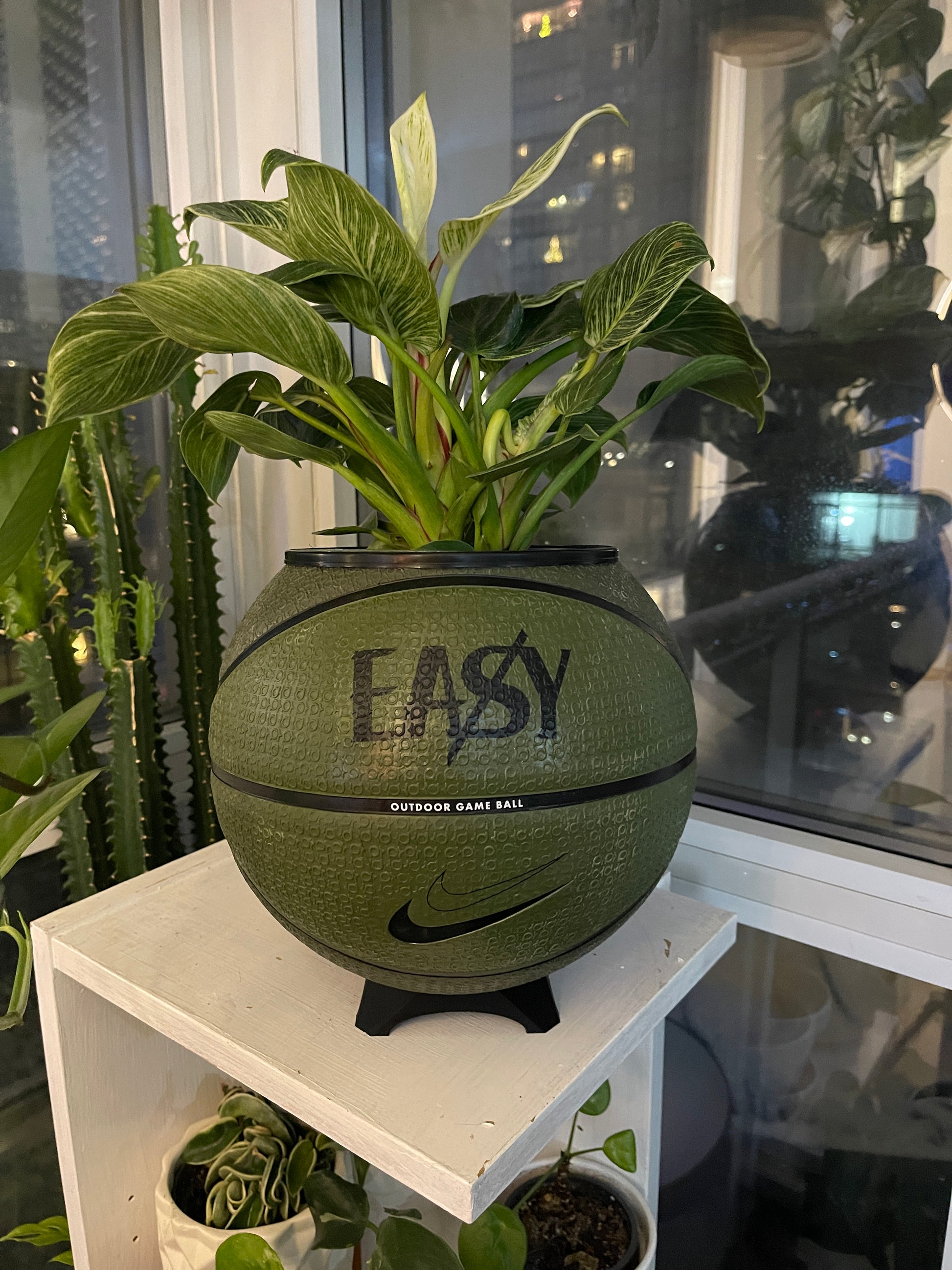 Nike Large Basketball Planter (Kevin Durant Army Green - Easy)