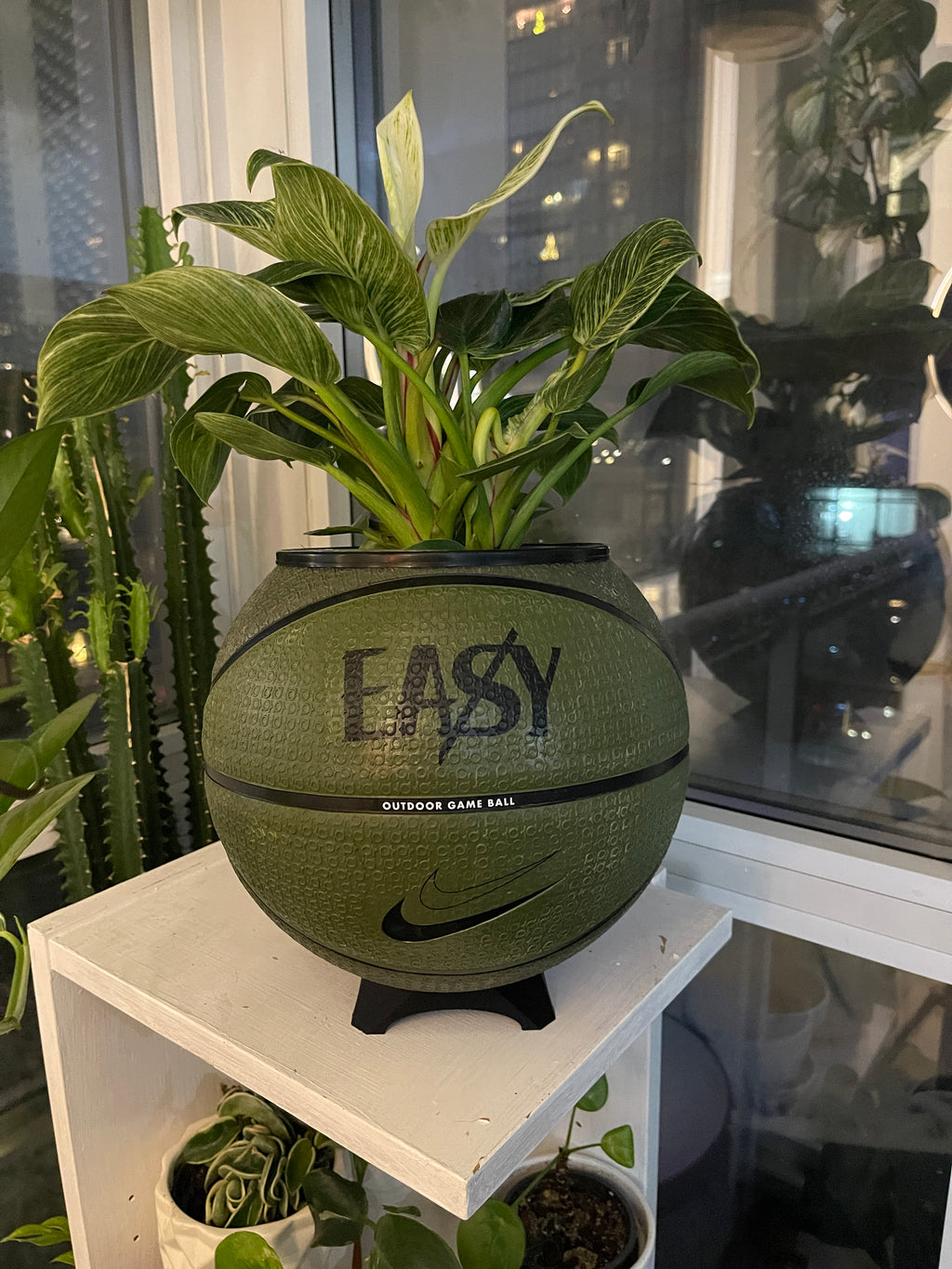 Nike Large Basketball Planter (Kevin Durant Army Green - Easy)
