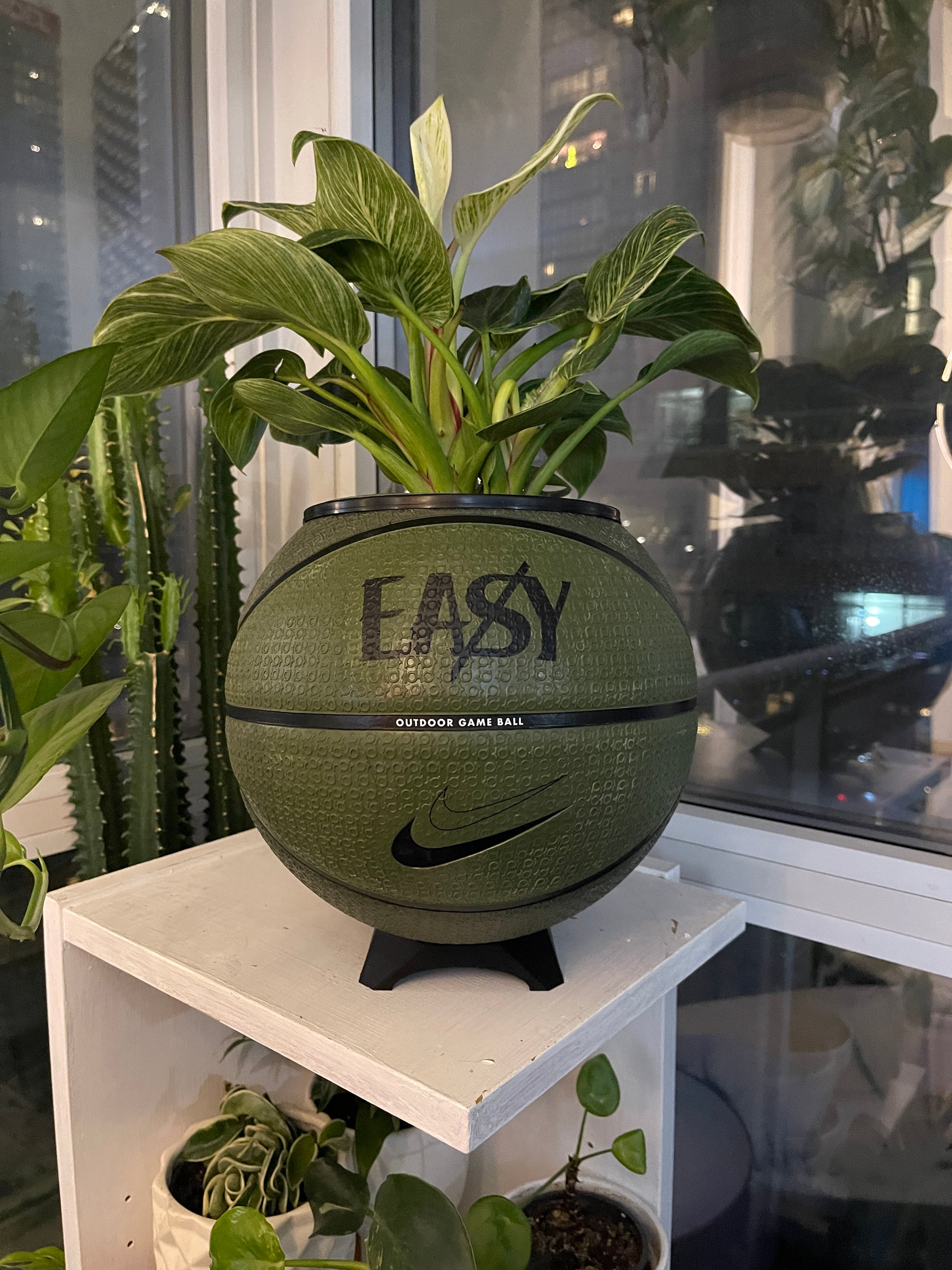 Nike Large Basketball Planter (Kevin Durant Army Green - Easy)
