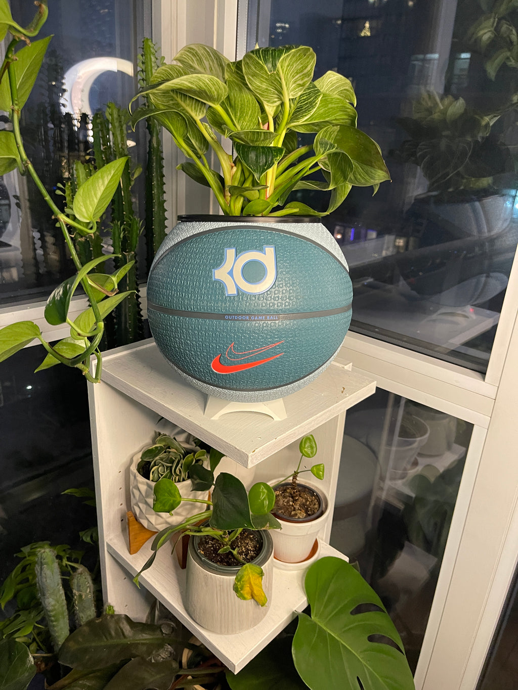 Nike Large Basketball Planter (Kevin Durant Teal - Easy)