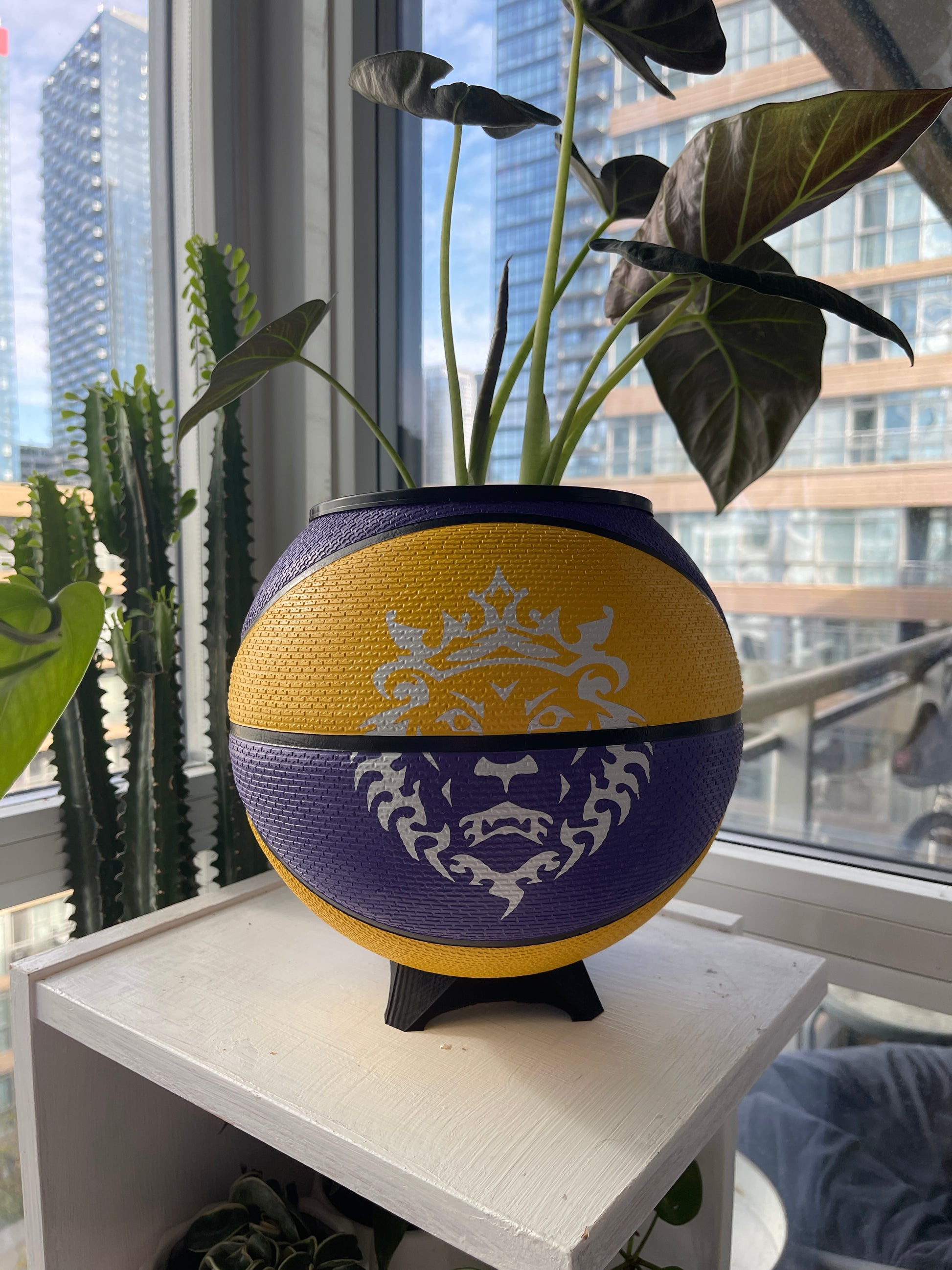 Nike Large Basketball Planter (LeBron King Yellow & Purple)