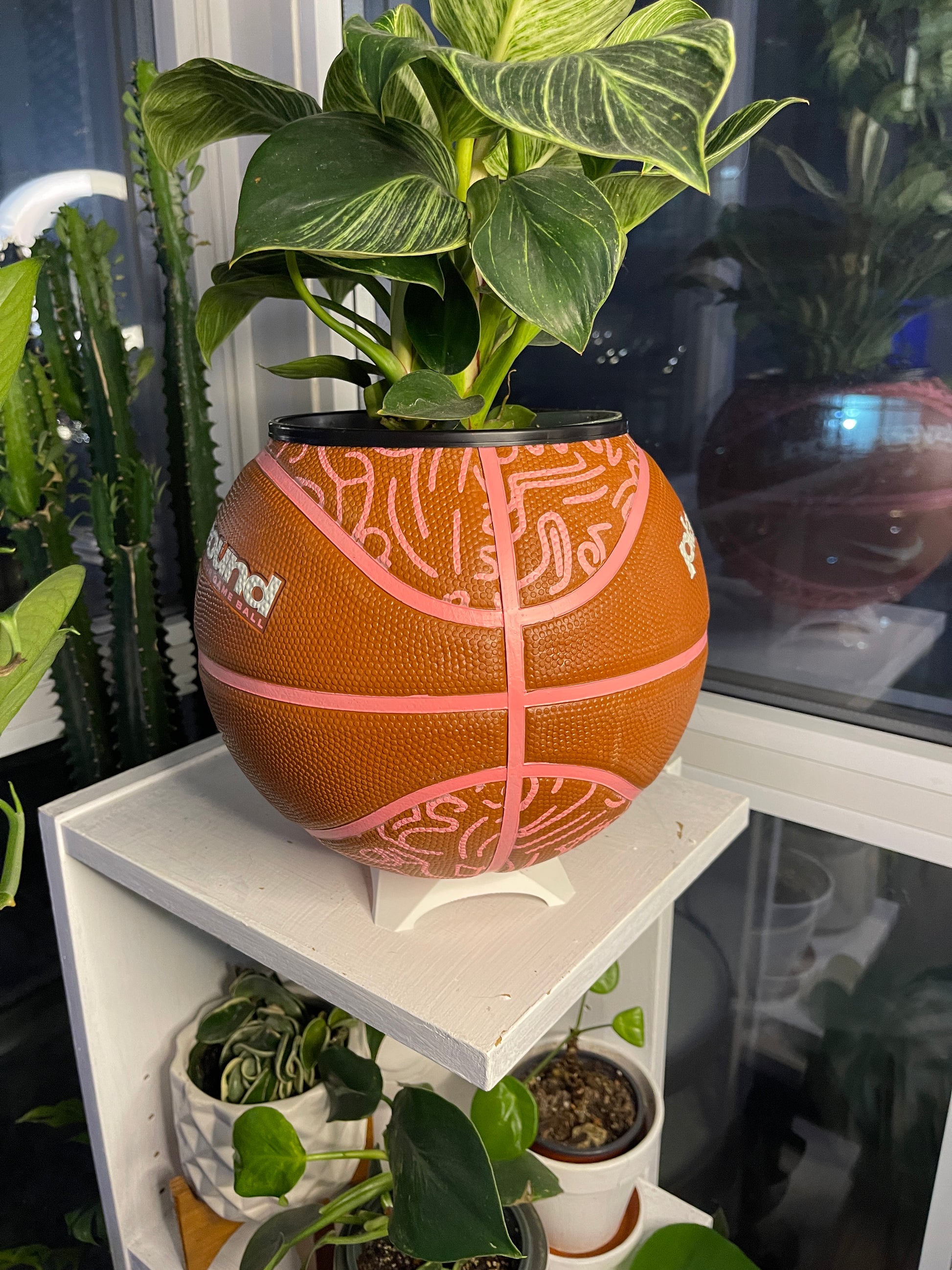 Nike Large Basketball Planter (Pink & Brown)
