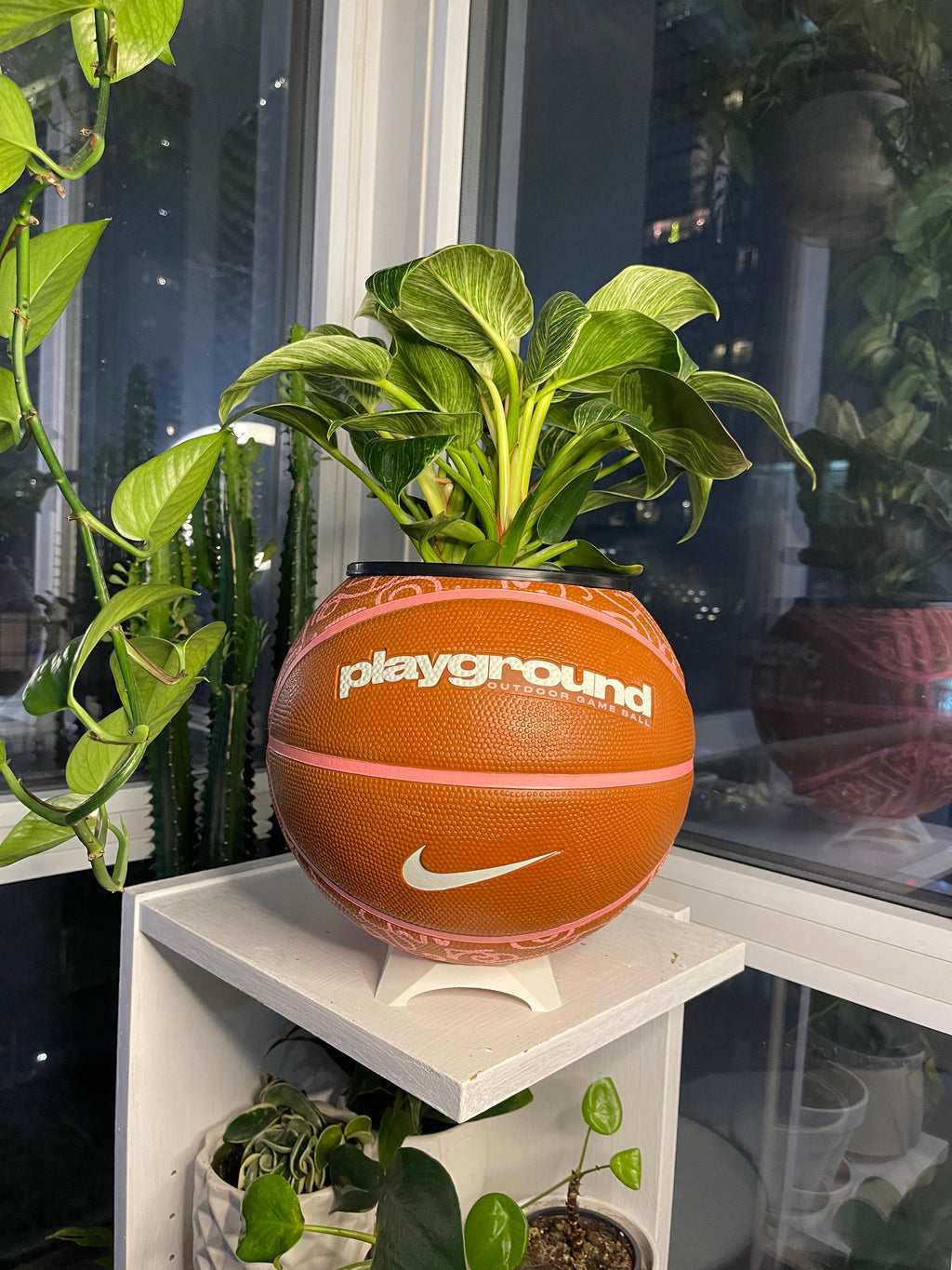 Nike Large Basketball Planter (Pink & Brown)