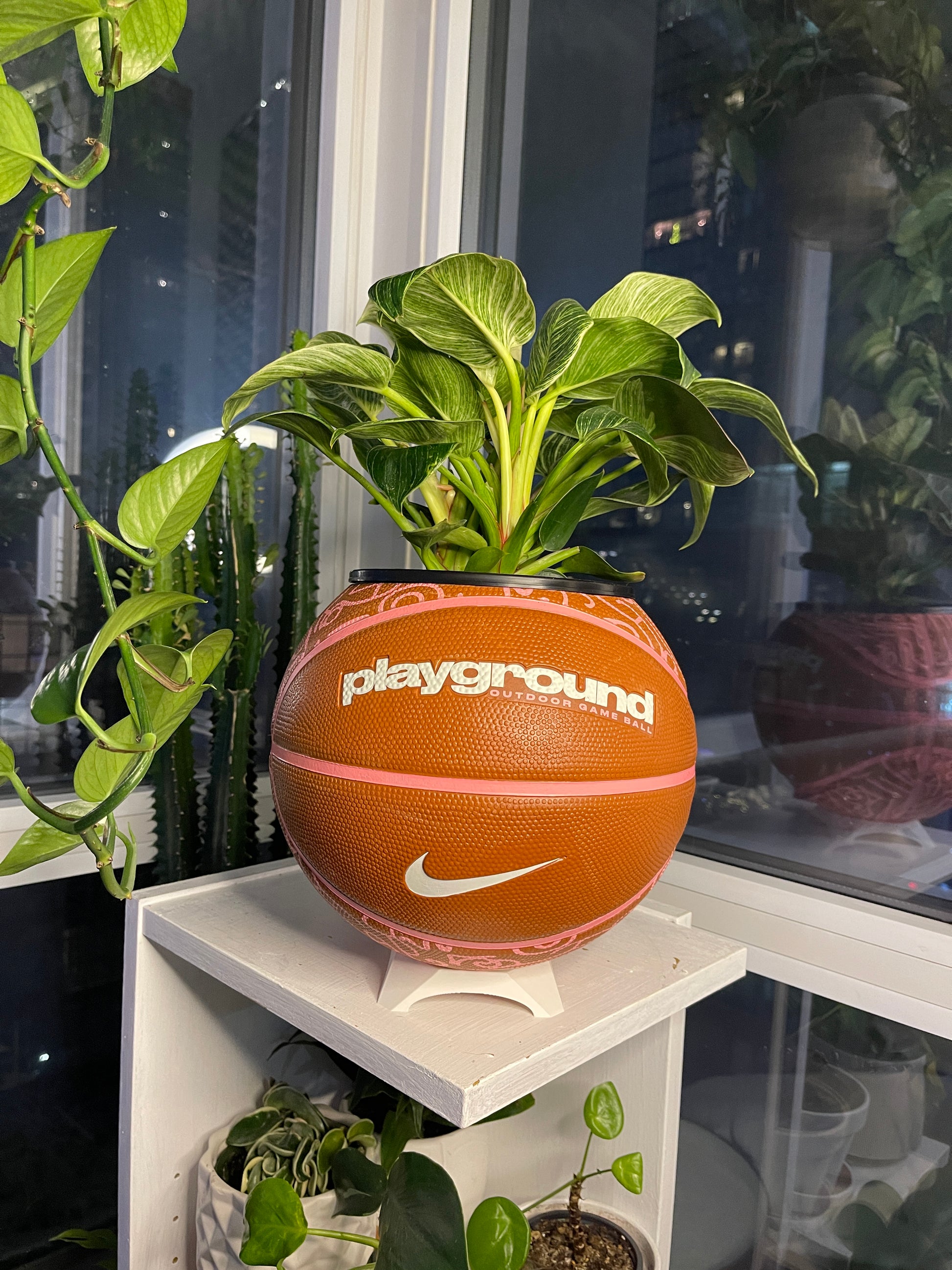 Nike Large Basketball Planter (Pink & Brown)