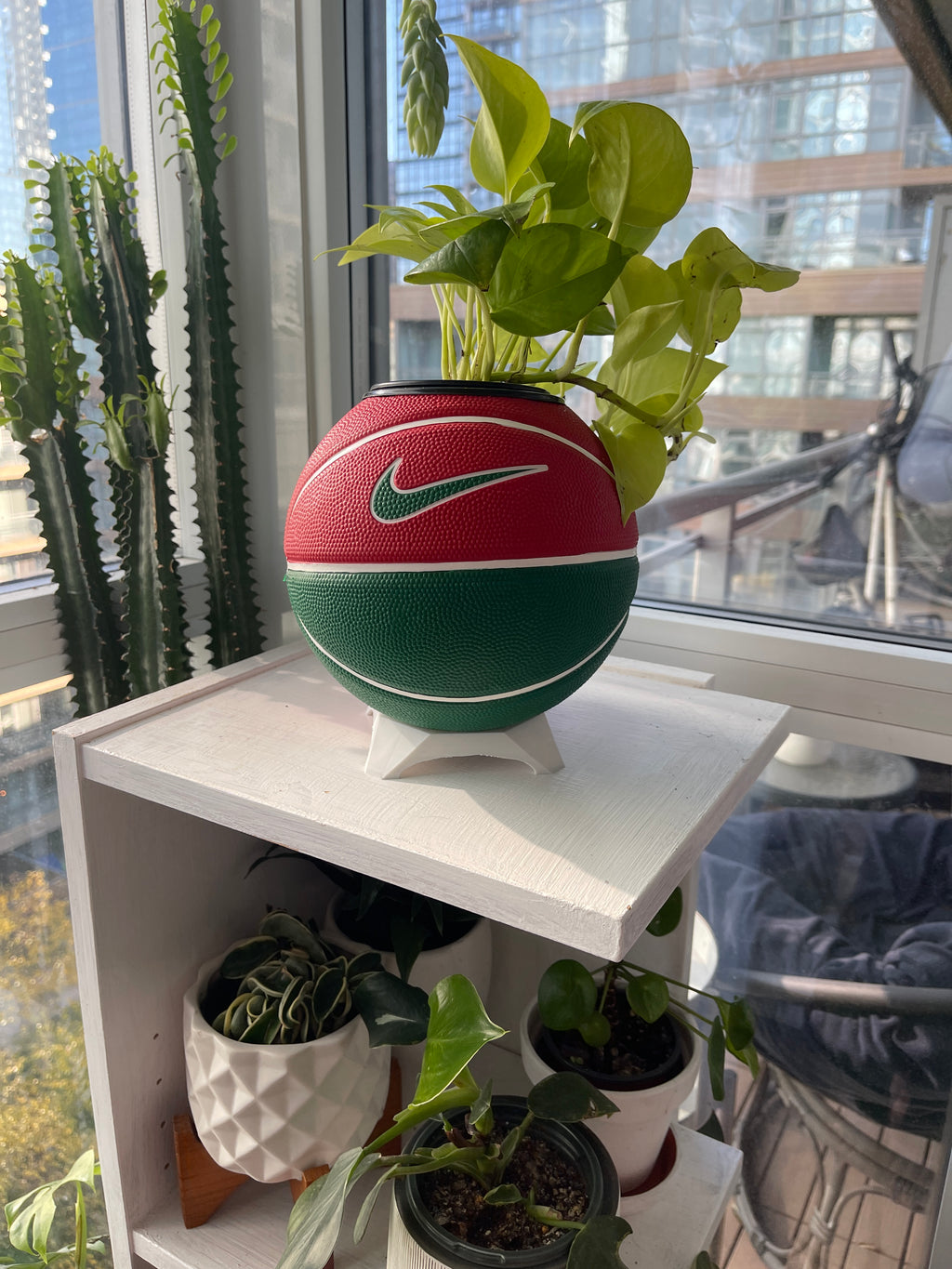 Nike Mini Basketball Planter (Christmas)