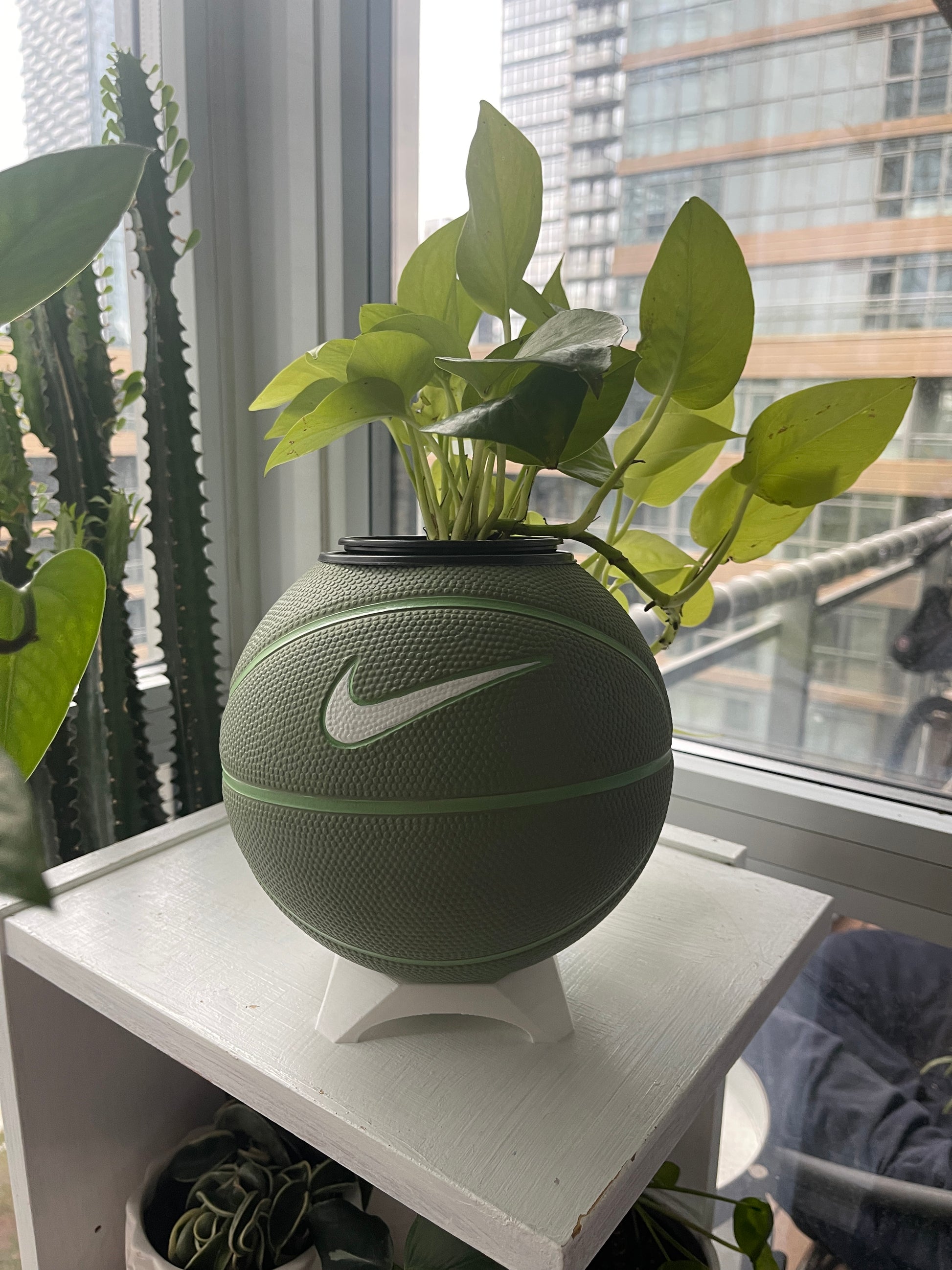 Nike Mini Basketball Planter (Key Lime Pie)