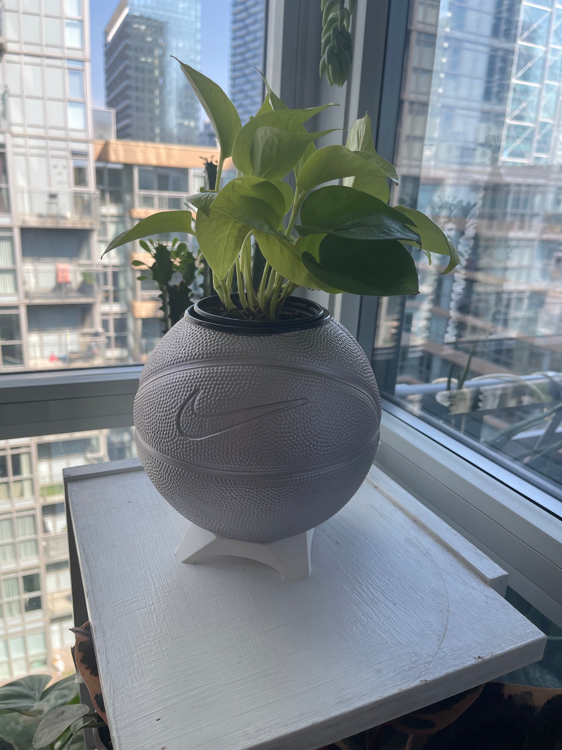 Nike Mini Basketball Planter (Silver Purple)