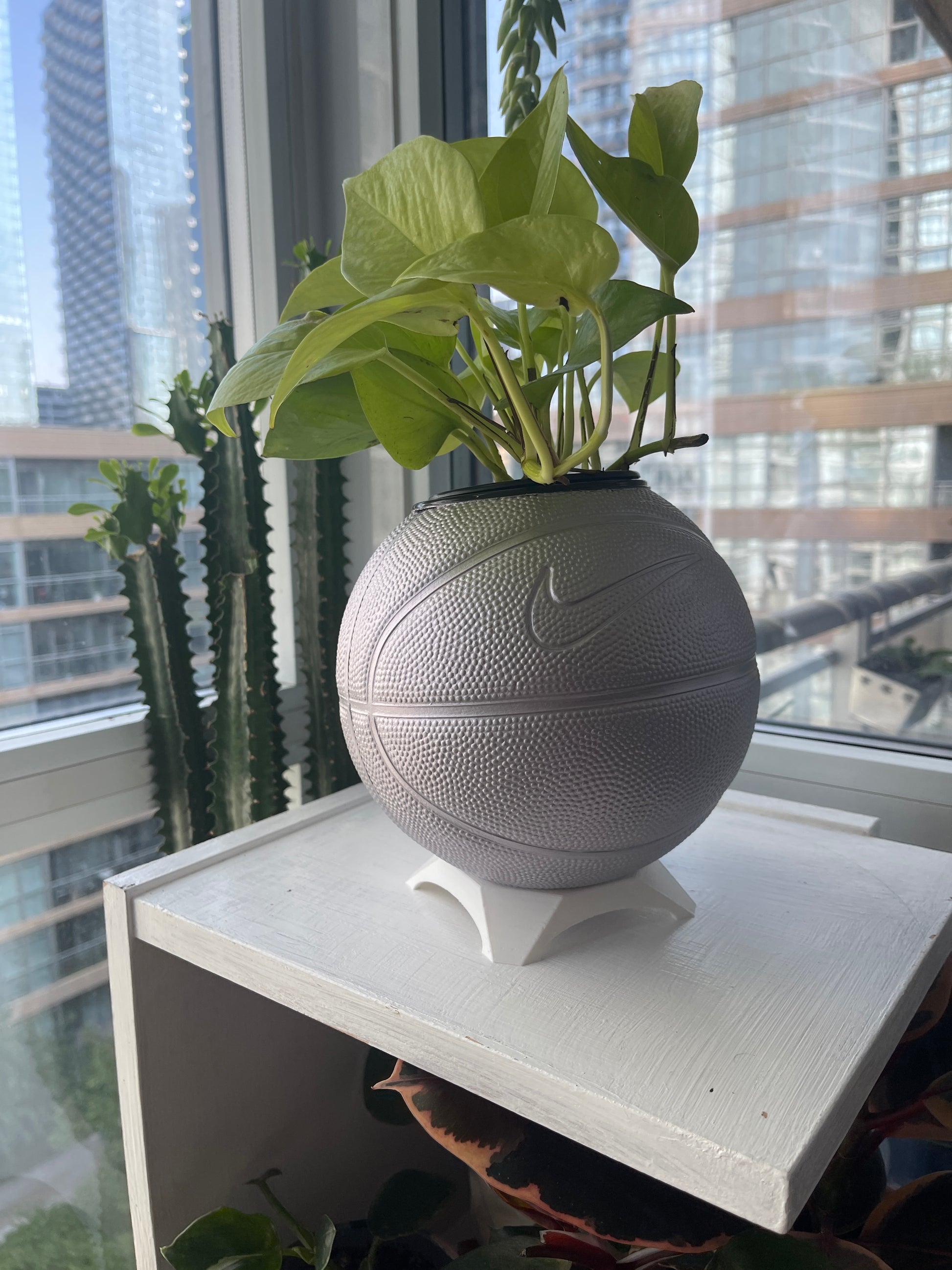 Nike Mini Basketball Planter (Silver Purple)