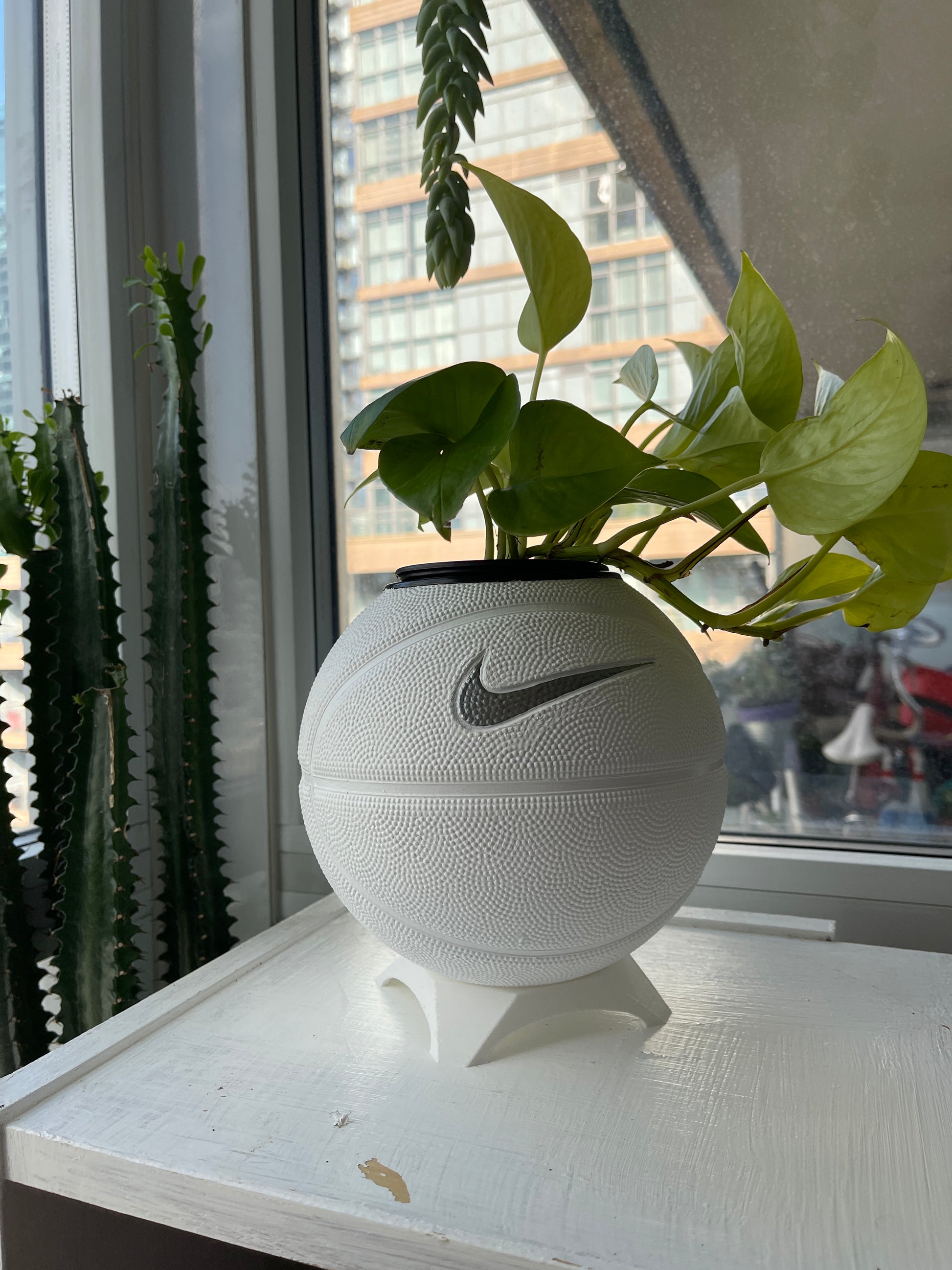 Nike Mini Basketball Planter (White & Silver Streak)