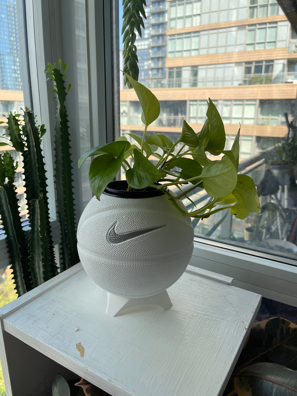 Nike Mini Basketball Planter (White & Silver Streak)