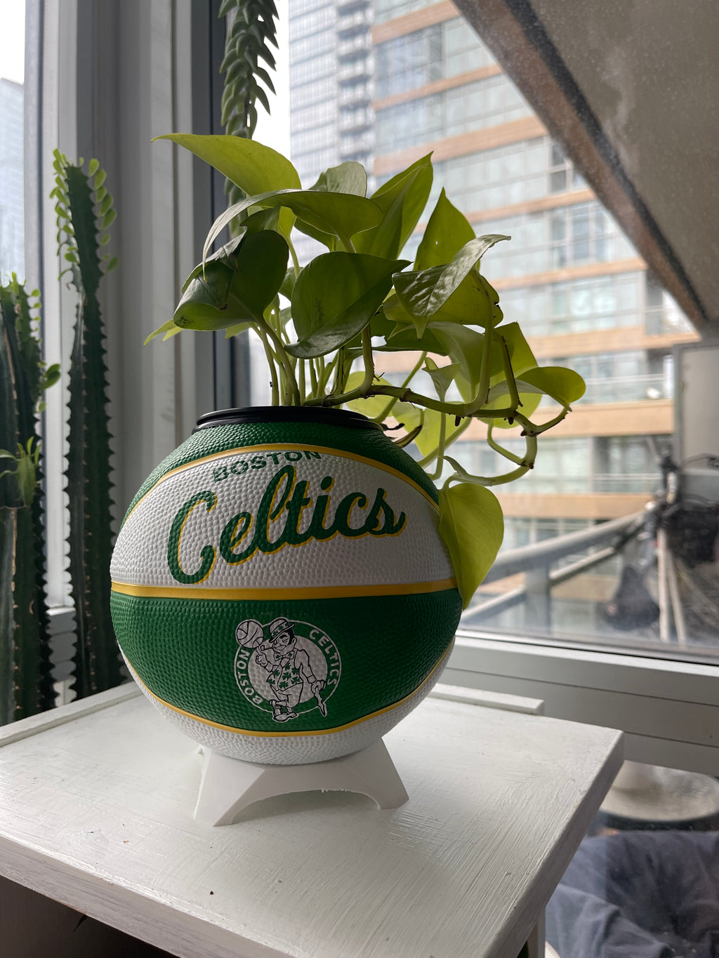 Mini Basketball Planter (Boston Celtics)