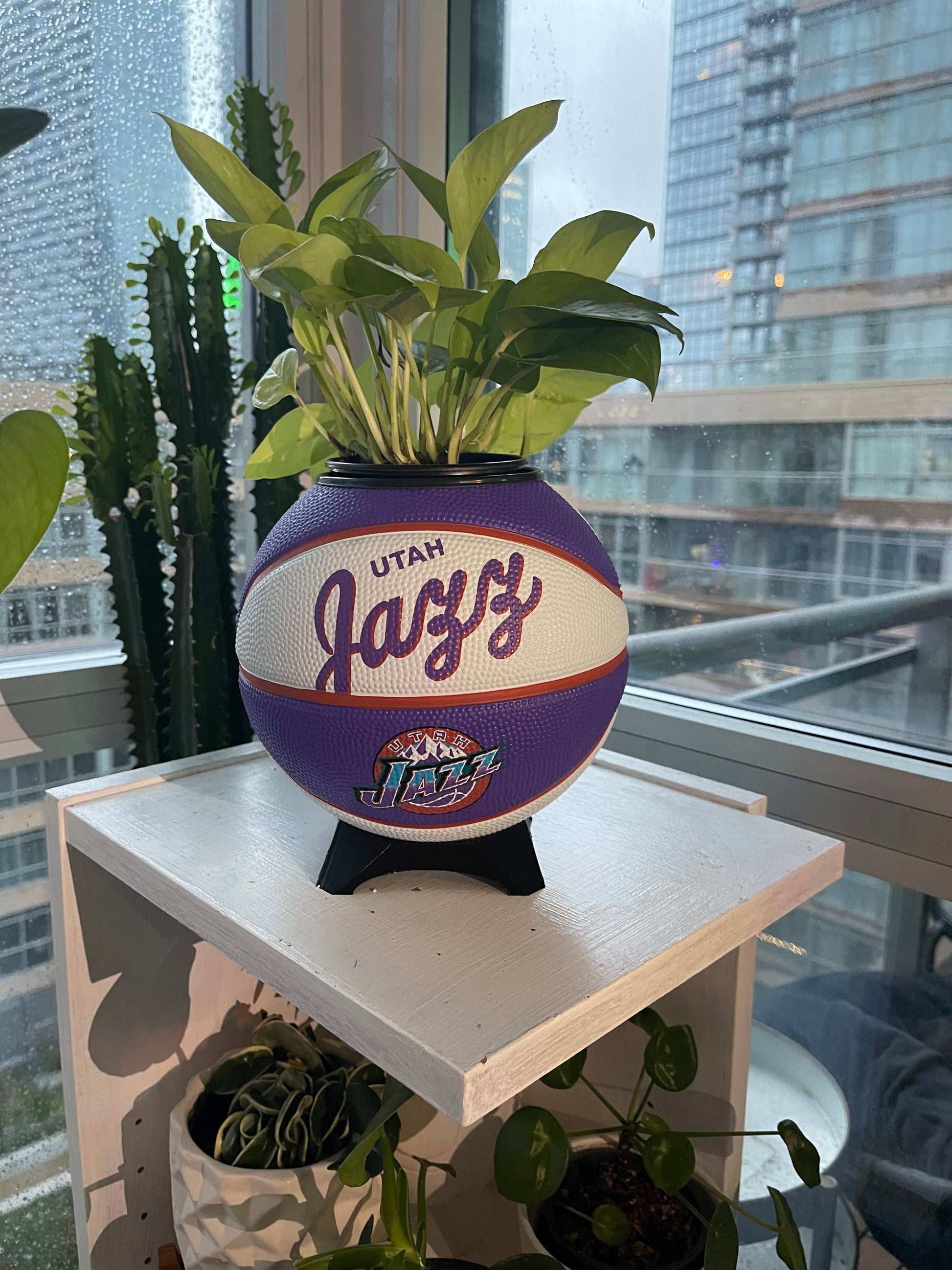 Mini Basketball Planter (Utah Jazz)