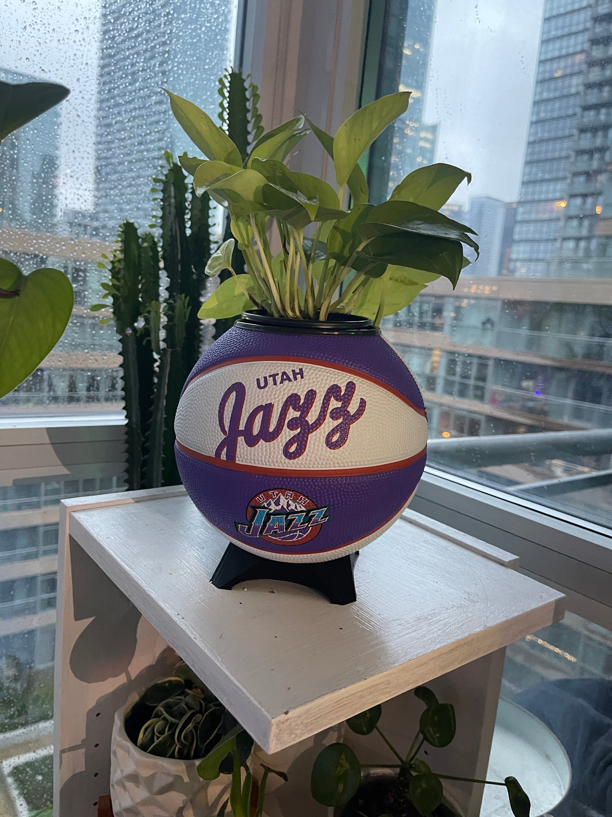 Mini Basketball Planter (Utah Jazz)