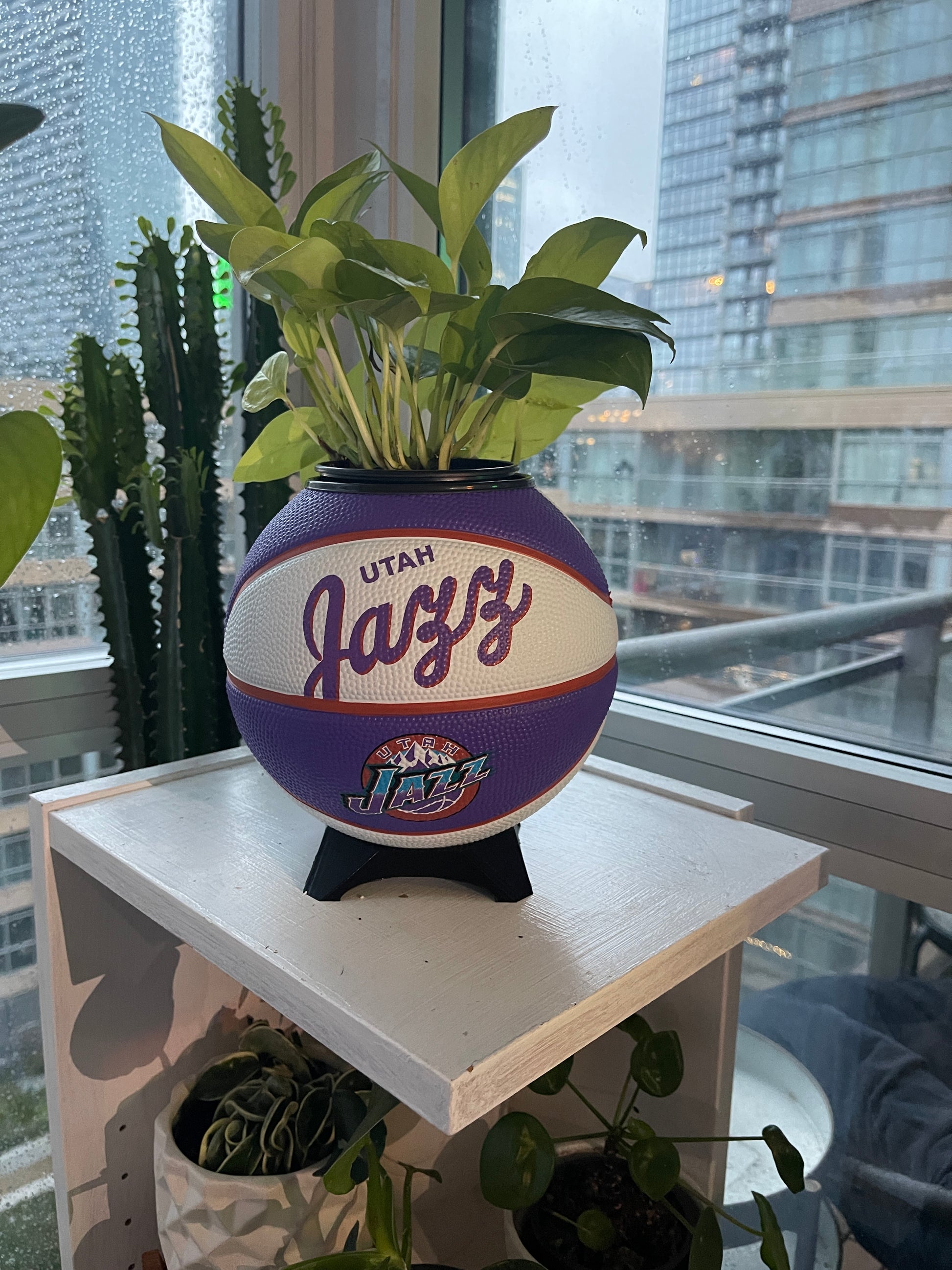 Mini Basketball Planter (Utah Jazz)