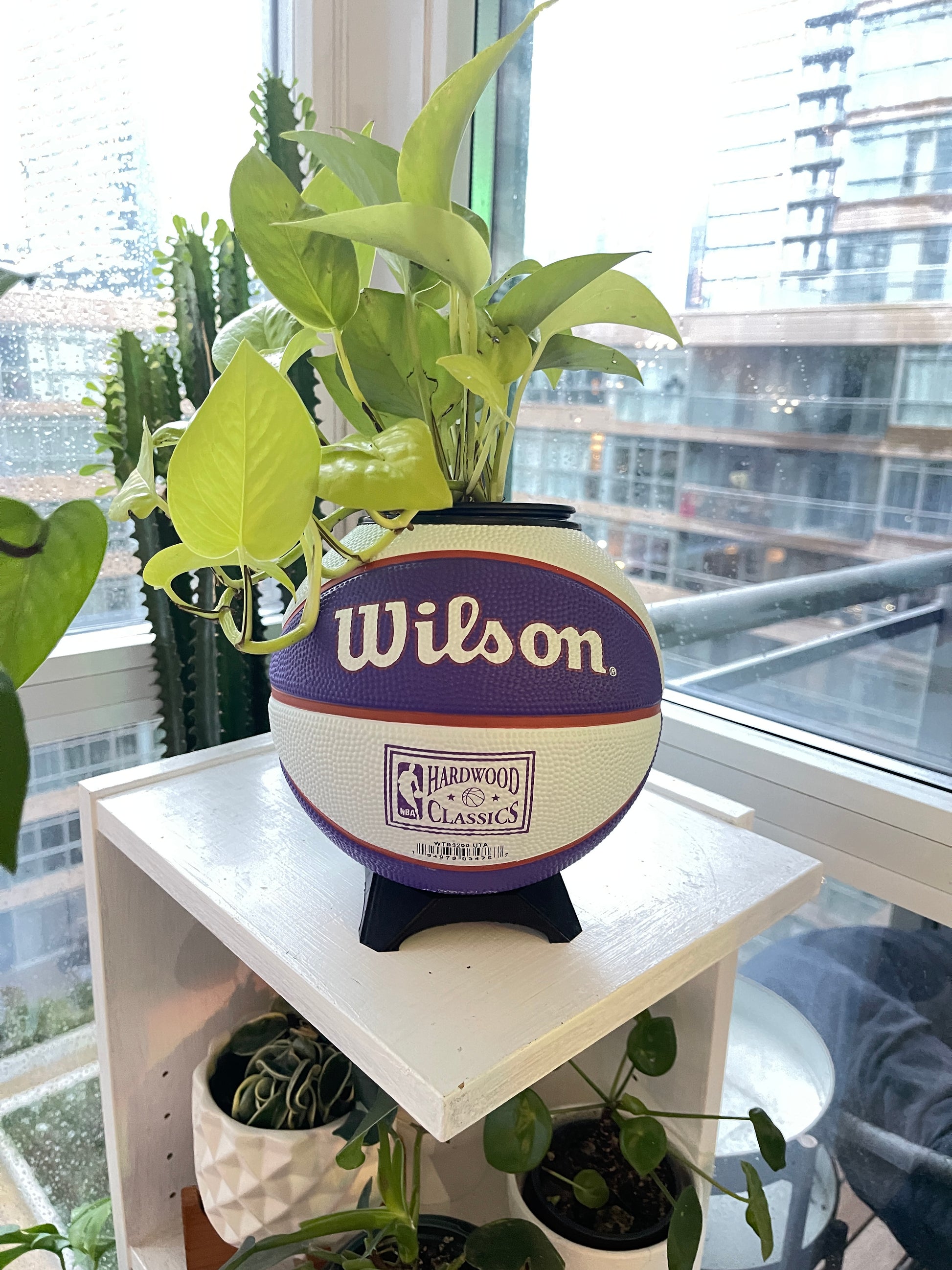 Mini Basketball Planter (Utah Jazz)