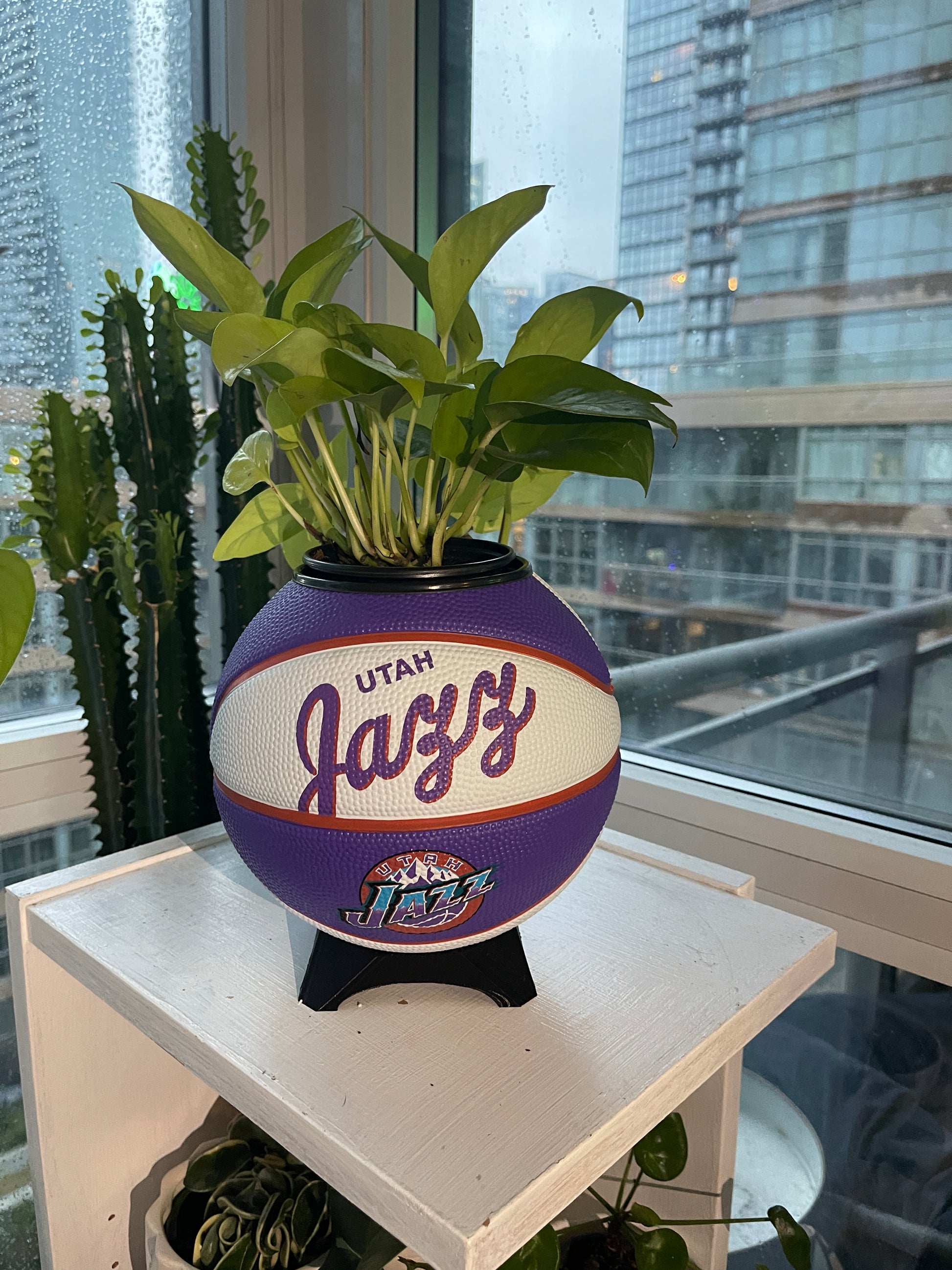 Mini Basketball Planter (Utah Jazz)