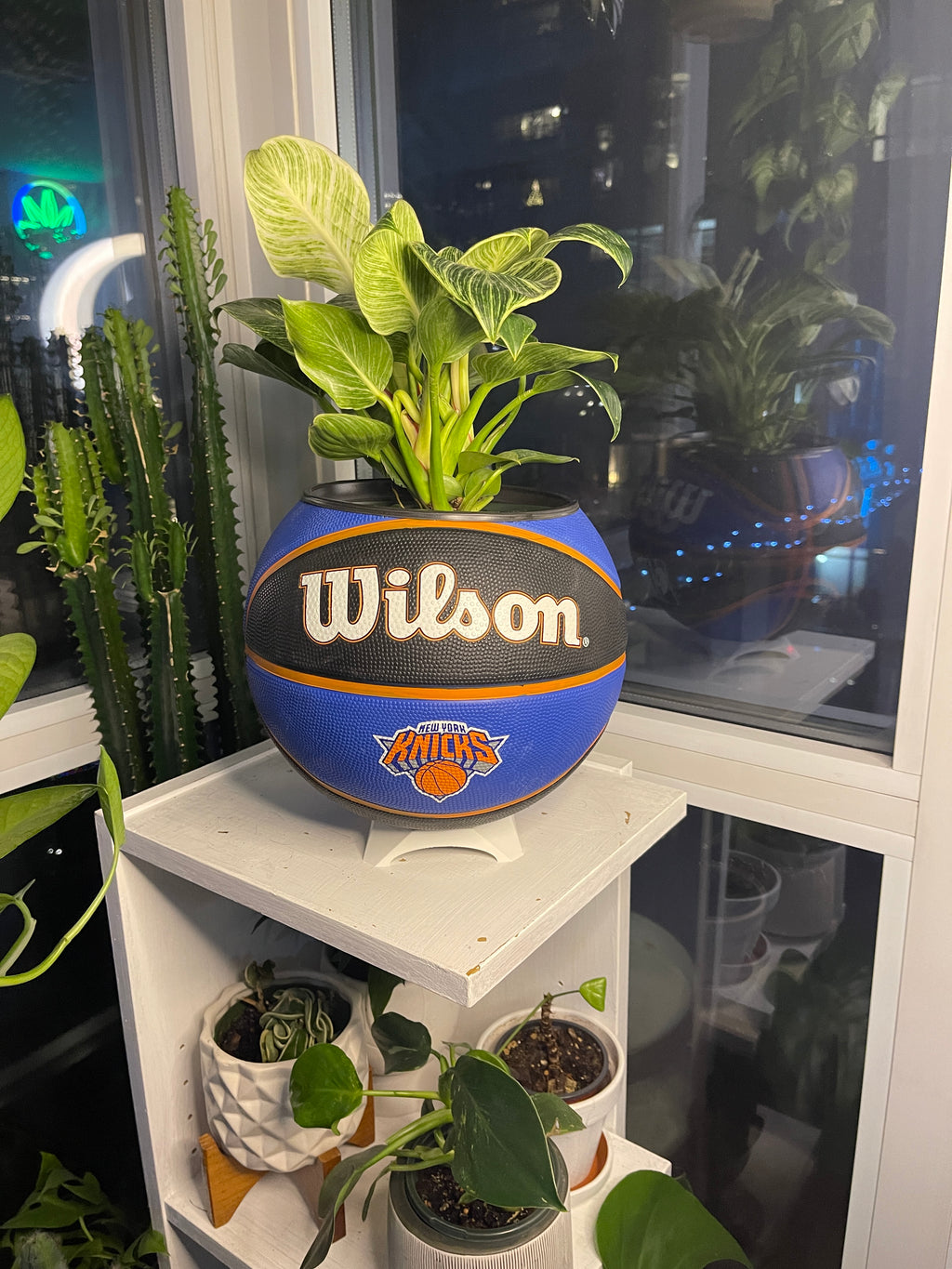 Large Basketball Planter (New York Knicks Original)