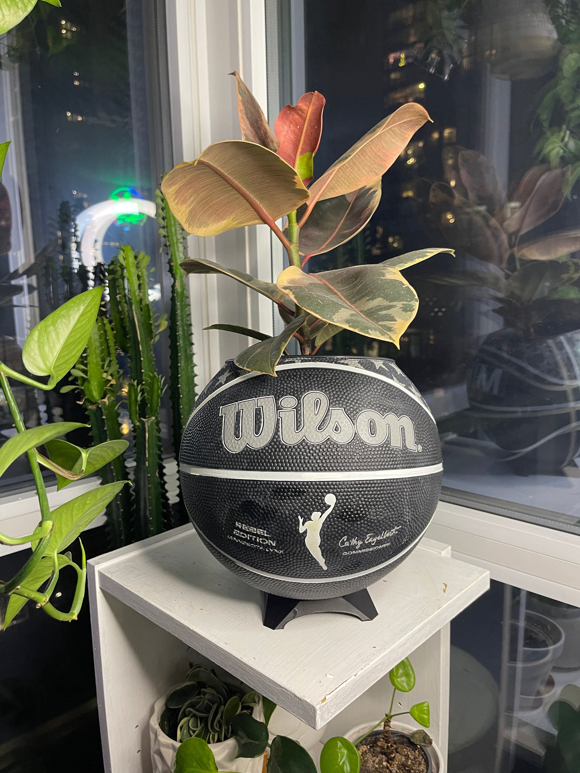 Large Basketball Planter (Minnesota Lynx WNBA)
