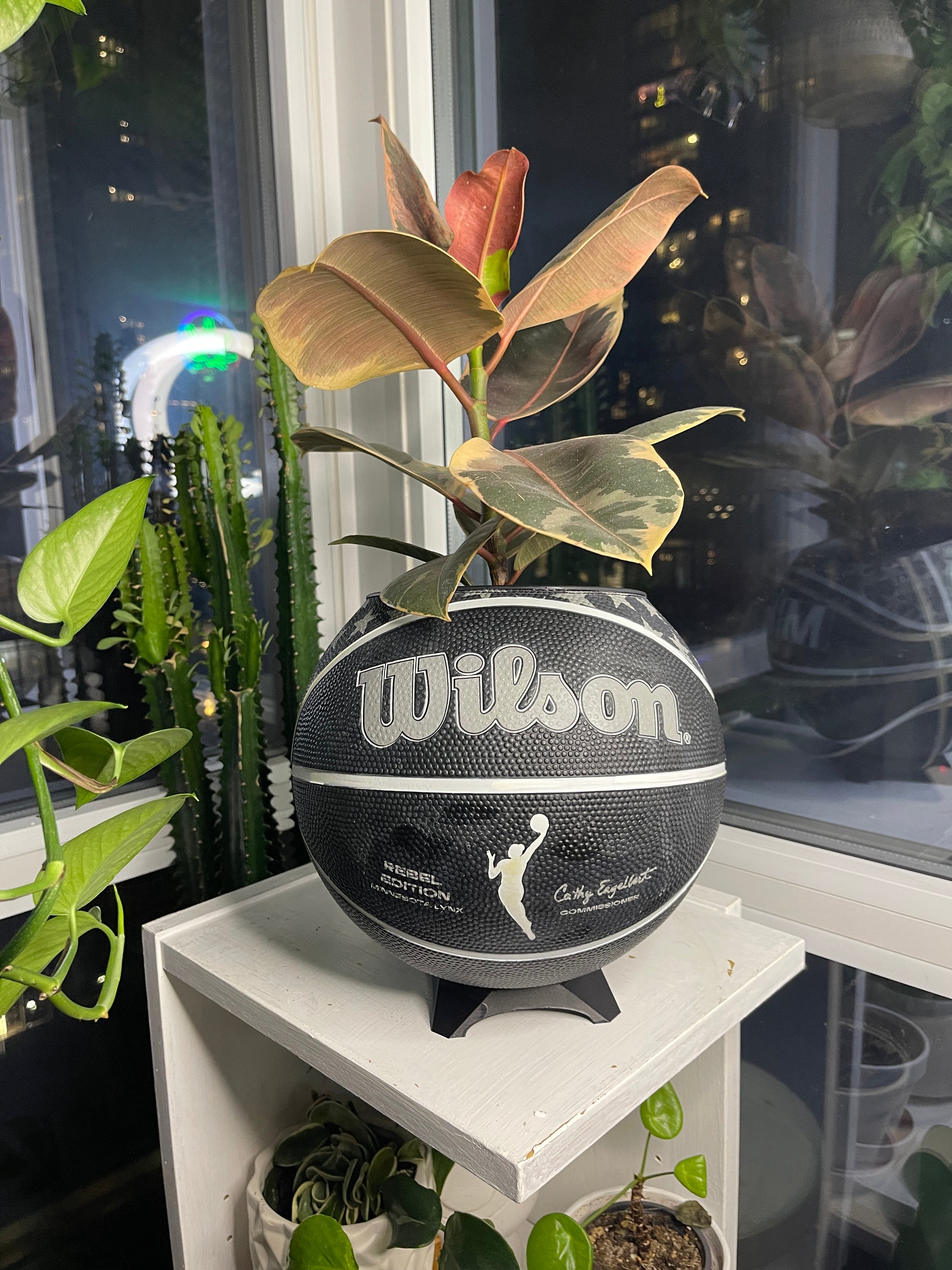 Large Basketball Planter (Minnesota Lynx WNBA)