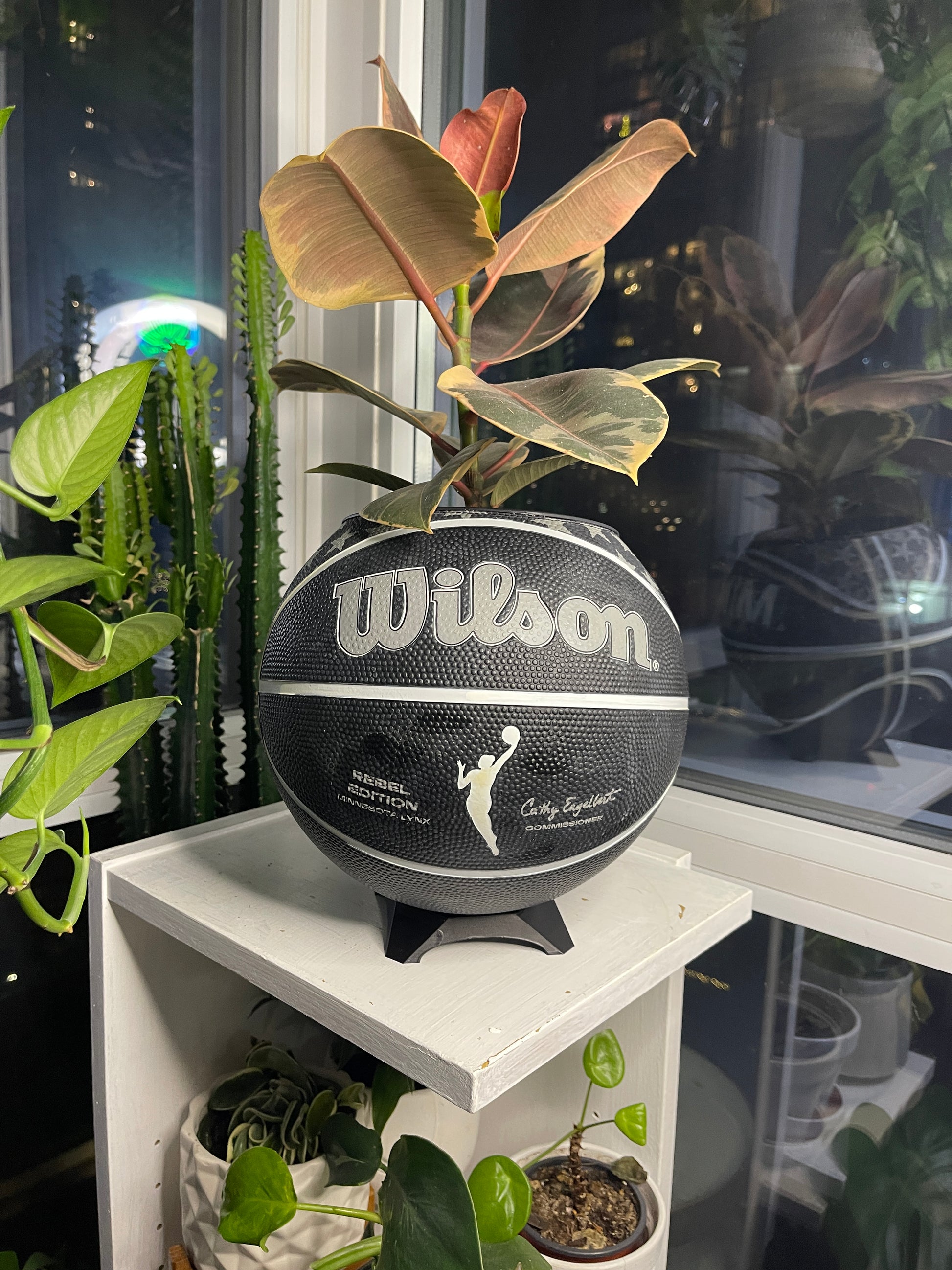 Large Basketball Planter (Minnesota Lynx WNBA)