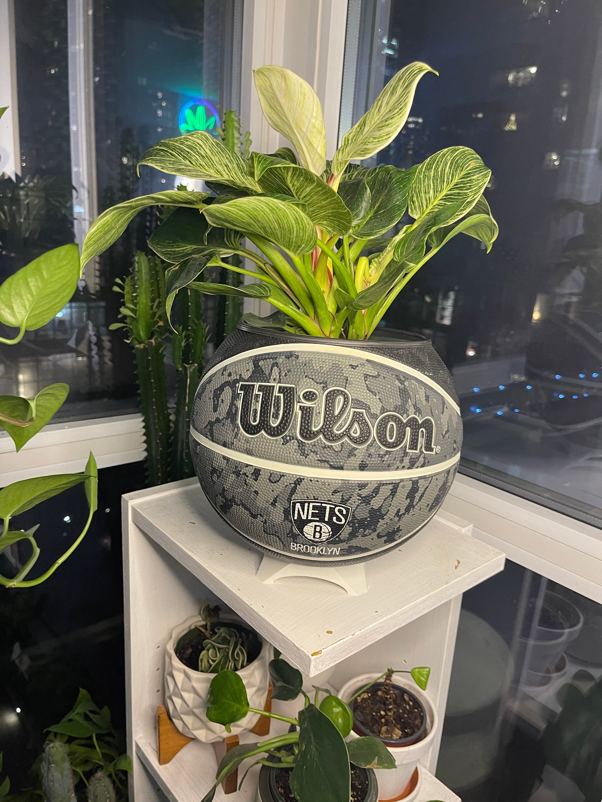 Large Basketball Planter (Brooklyn Nets - Tie Dye)