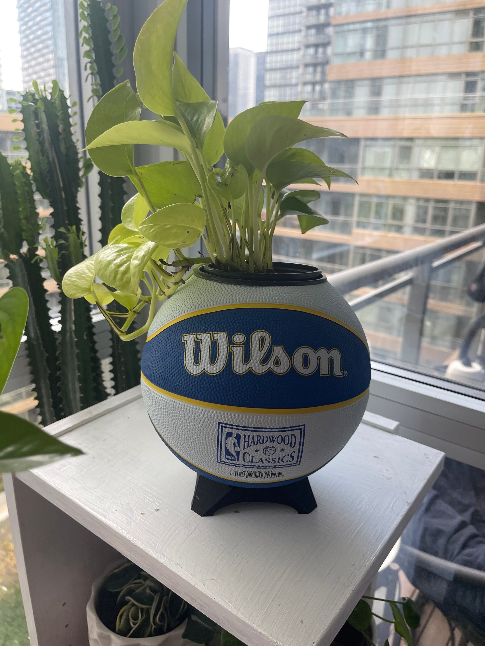 Mini Basketball Planter (Denver Nuggets)