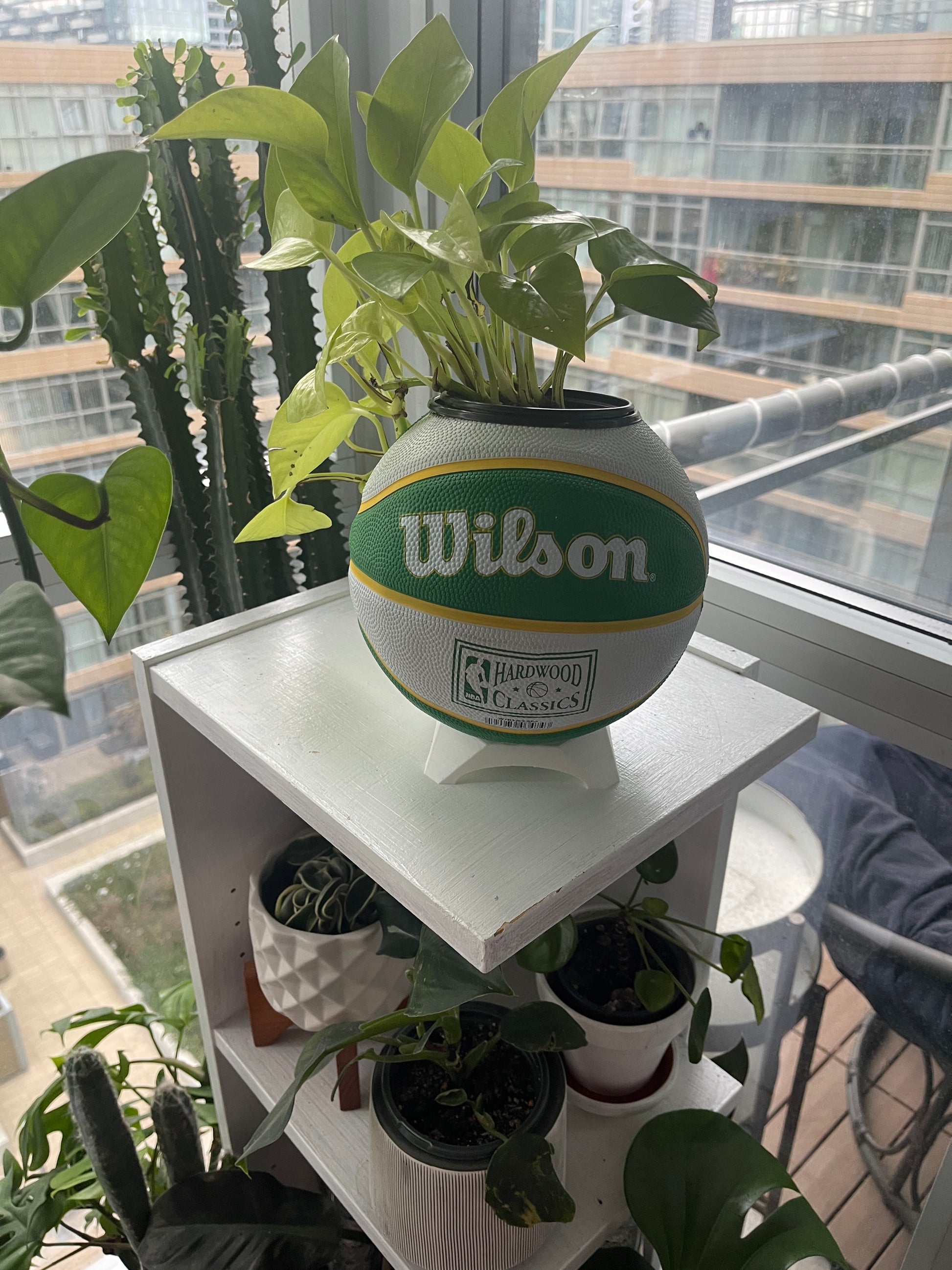 Mini Basketball Planter (Seattle Sonics)