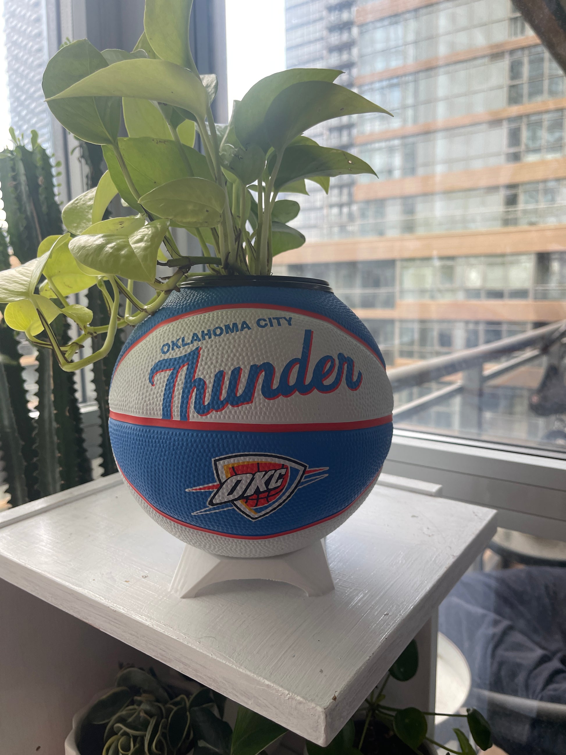 Mini Basketball Planter (Oklahoma City Thunder)