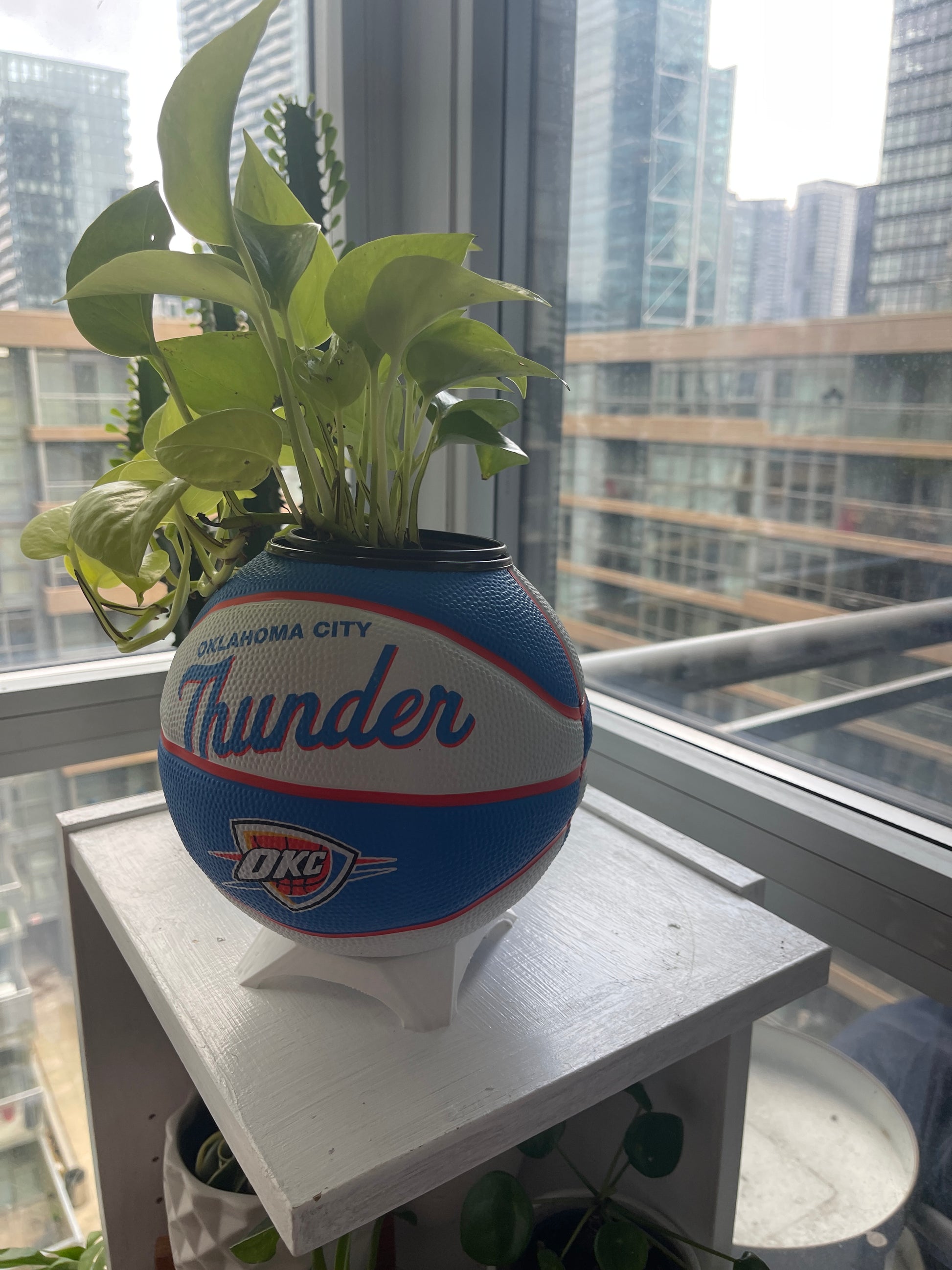 Mini Basketball Planter (Oklahoma City Thunder)