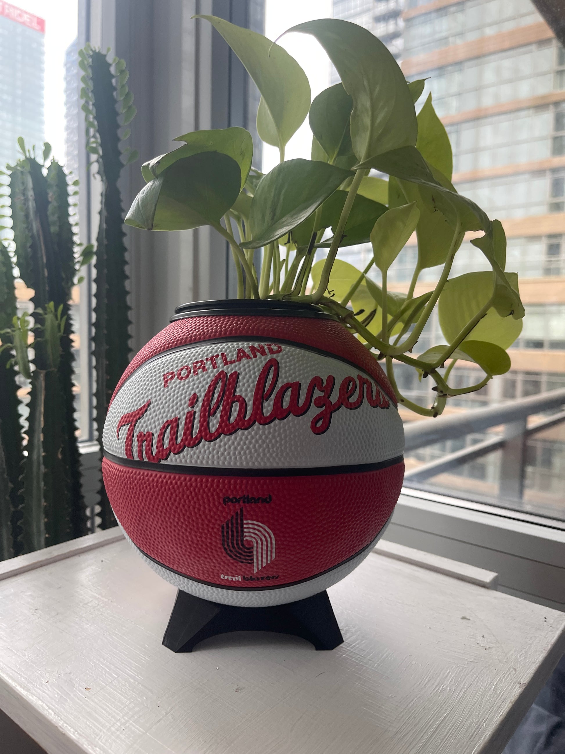 Mini Basketball Planter (Portland Trailblazers)